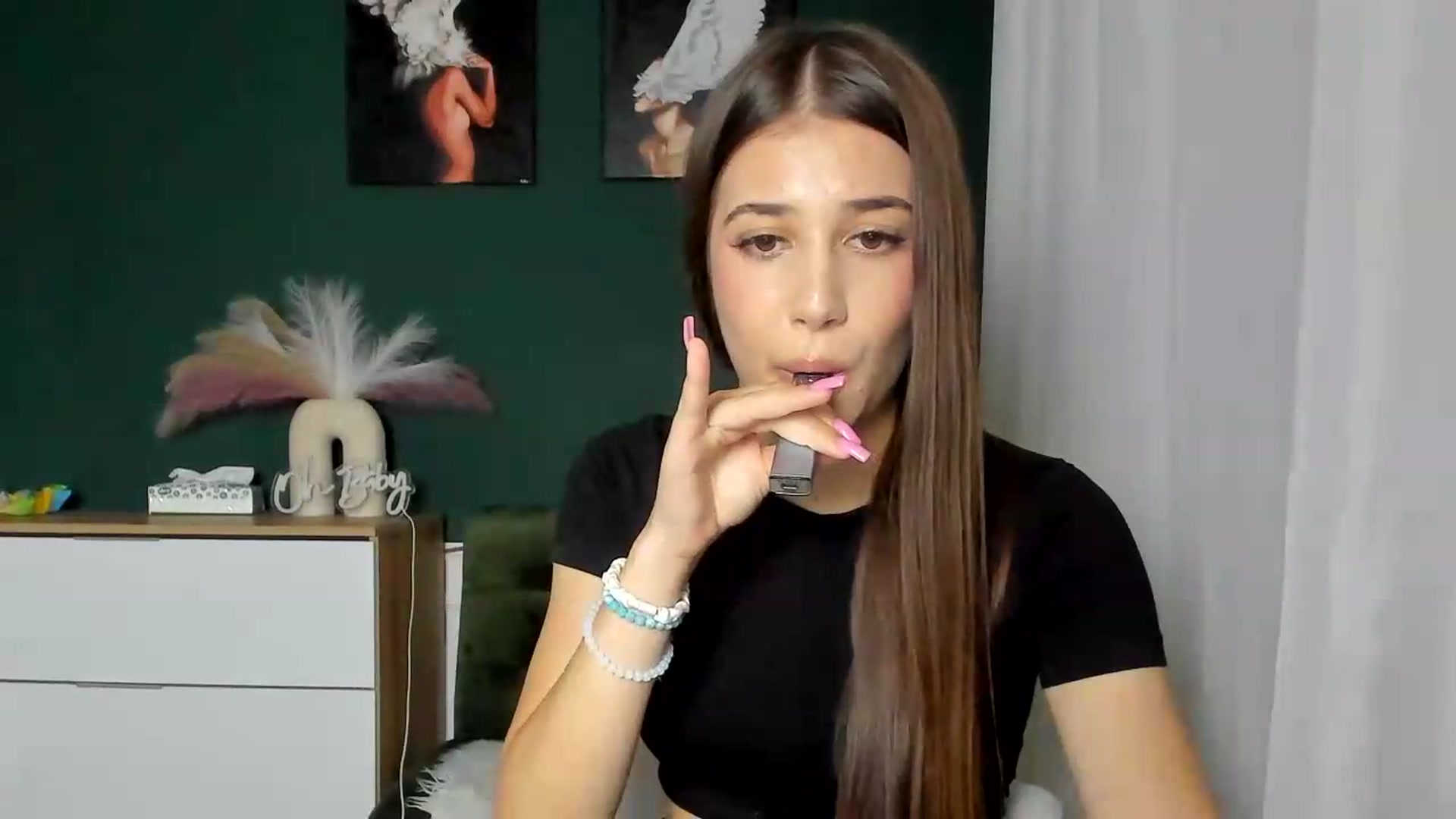 Gallery image thumbnail from AlexaPirs's myfreecams stream on, 08/19/2026, 16:23 image 14 of 20