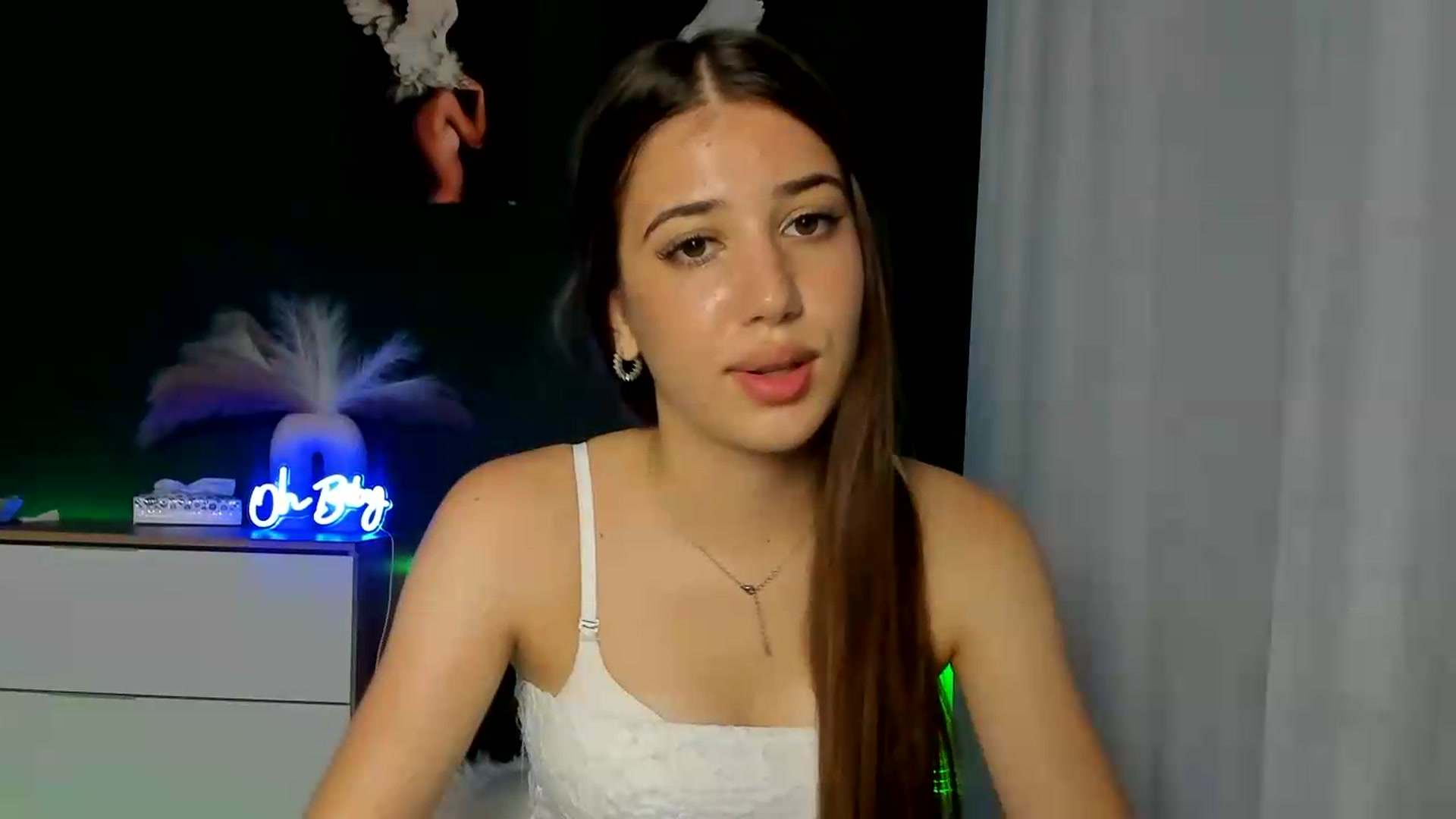 Gallery image thumbnail from AlexaPirs's myfreecams stream on, 08/23/2026, 12:49 image 13 of 20
