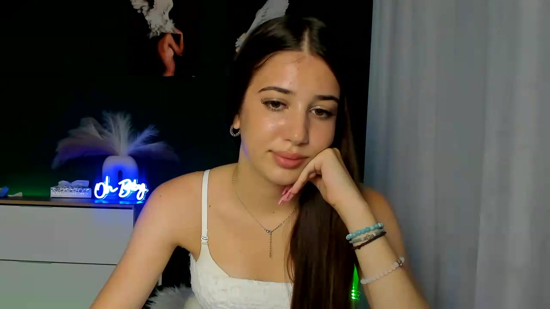 Gallery image thumbnail from AlexaPirs's myfreecams stream on, 08/23/2026, 12:49 image 10 of 20