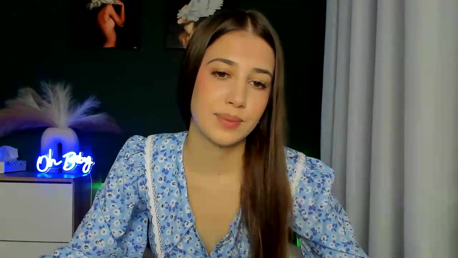 Gallery image thumbnail from AlexaPirs's myfreecams stream on, 08/31/2026, 13:26 image 7 of 20