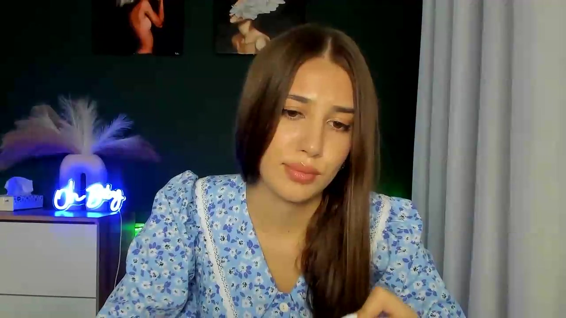 Gallery image thumbnail from AlexaPirs's myfreecams stream on, 09/01/2026, 16:03 image 4 of 20