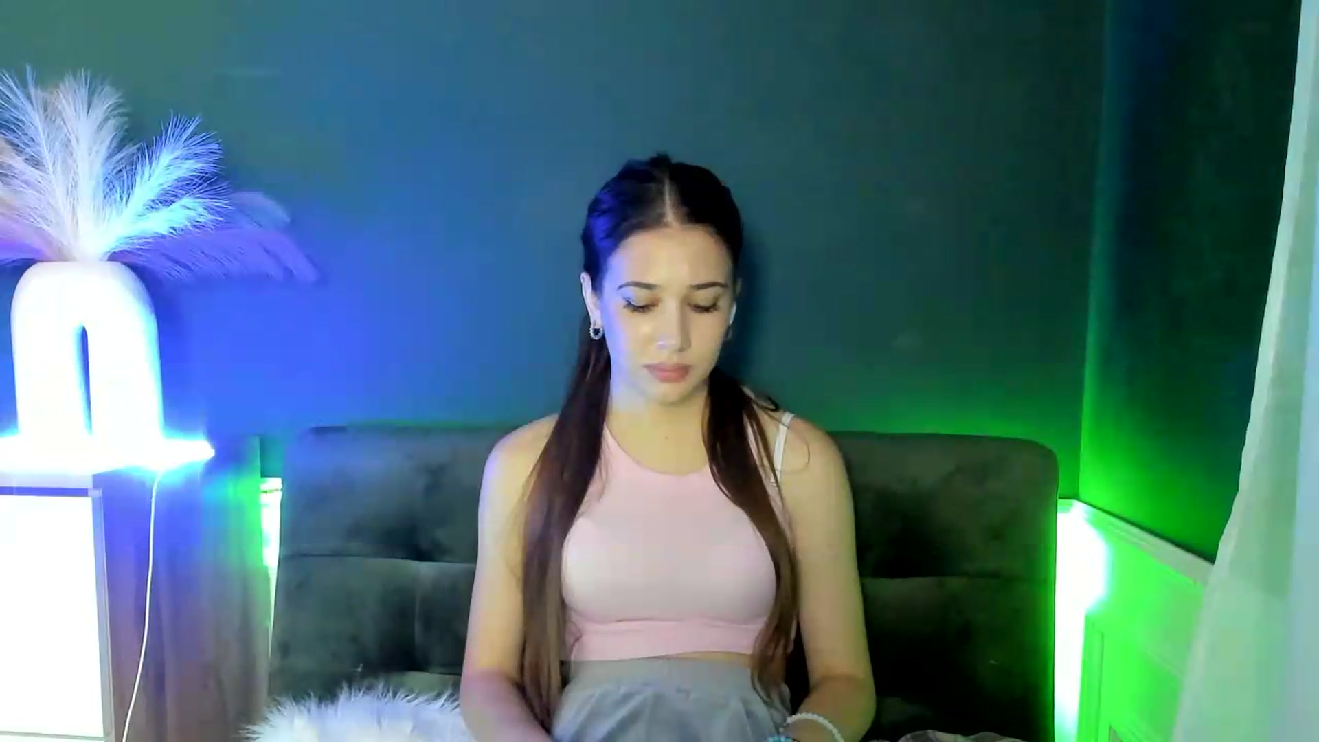 Gallery image thumbnail from AlexaPirs's myfreecams stream on, 09/08/2026, 14:54 image 18 of 20
