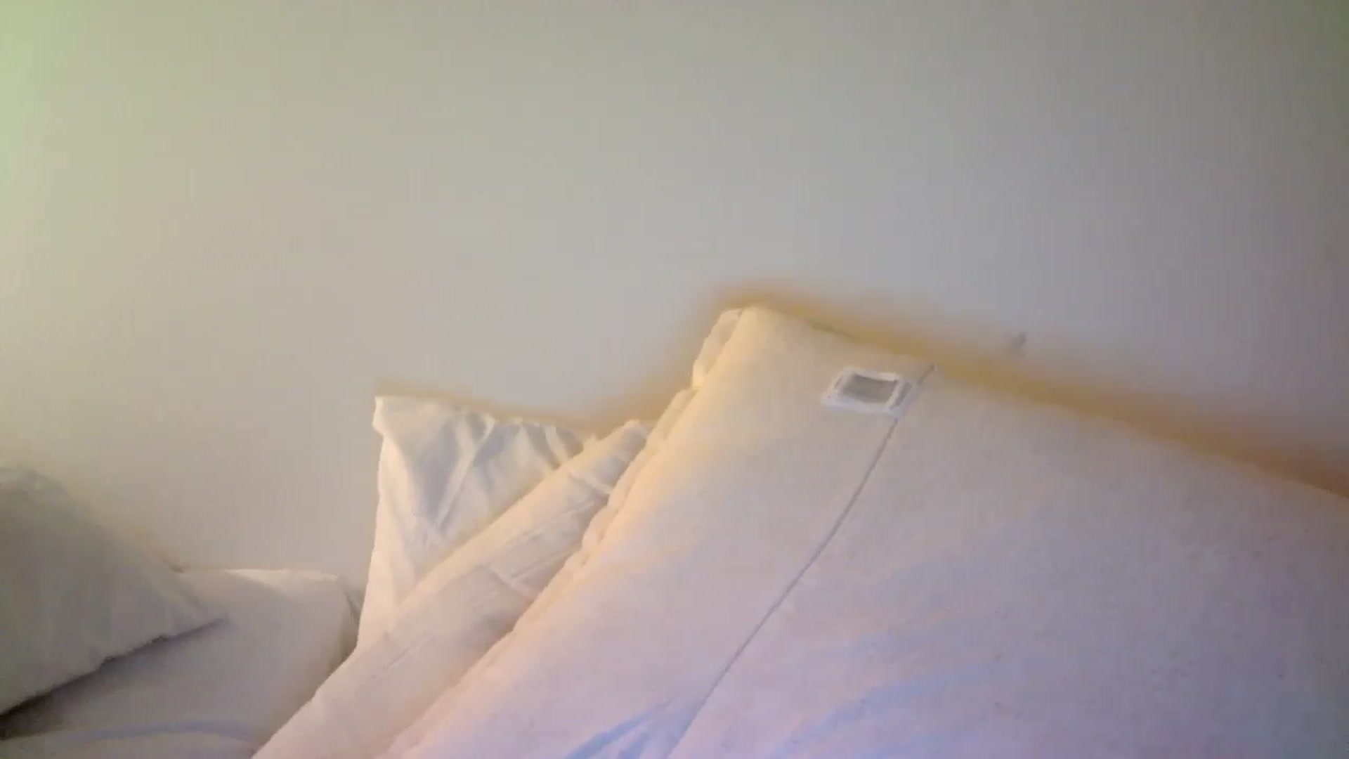 Gallery image thumbnail from AlexaRaeBlake's myfreecams stream on, 05/25/2024, 12:01 image 7 of 20