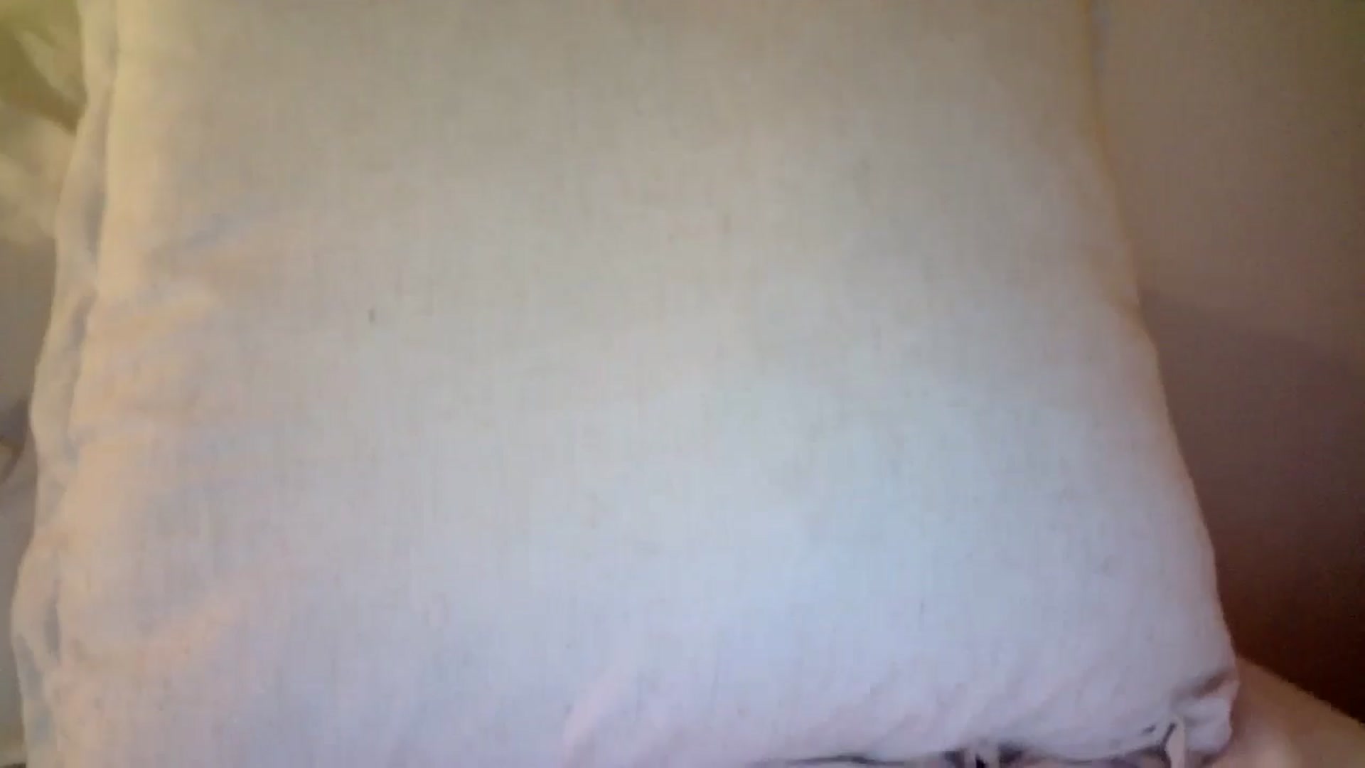 Gallery image thumbnail from AlexaRaeBlake's myfreecams stream on, 05/26/2024, 12:18 image 12 of 20