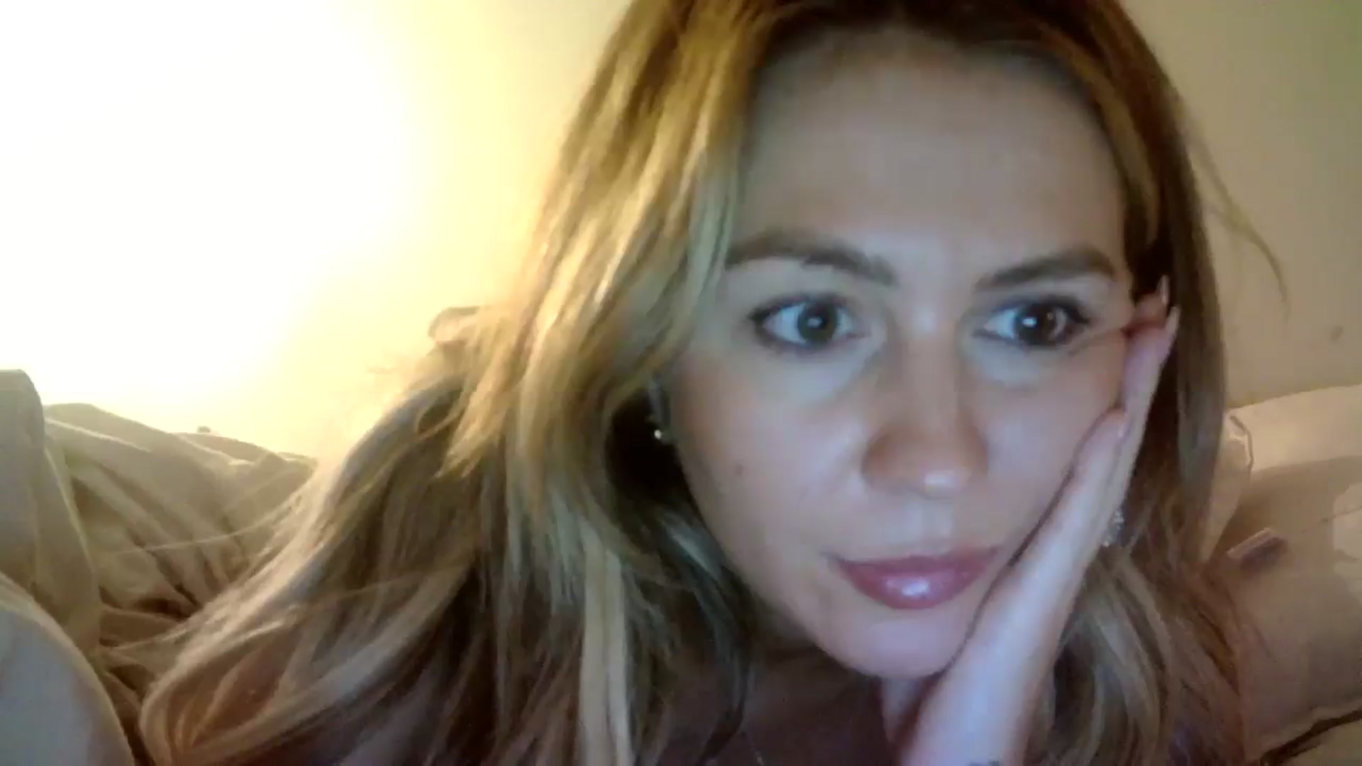 Gallery image thumbnail from AlexaRaeBlake's myfreecams stream on, 06/02/2024, 12:46 image 18 of 20