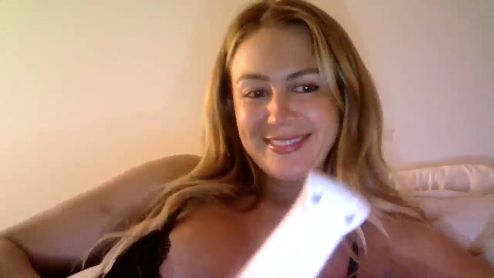 Gallery image thumbnail from AlexaRaeBlake's myfreecams stream on, 06/03/2024, 11:00 image 10 of 20