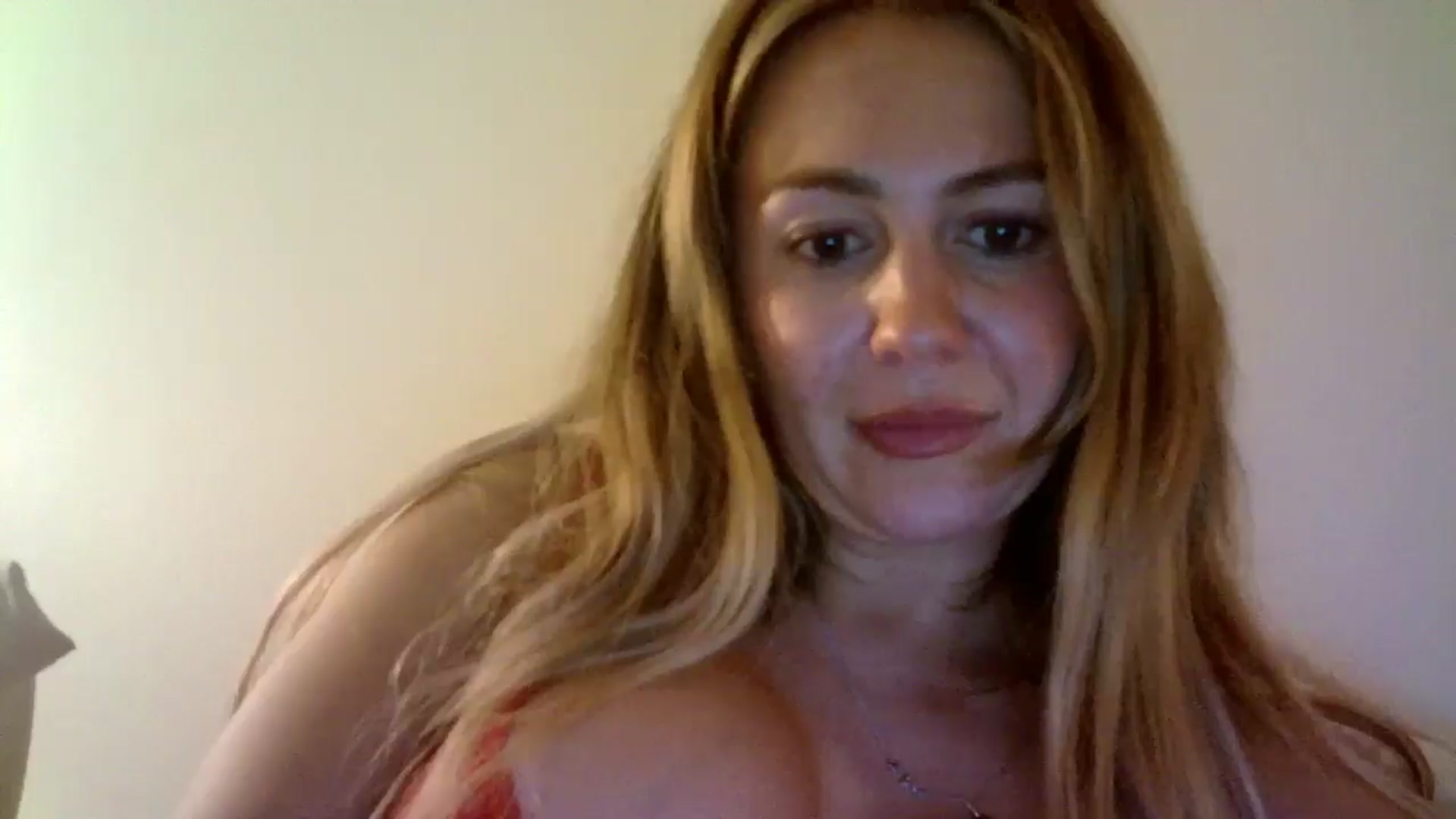 Gallery image thumbnail from AlexaRaeBlake's myfreecams stream on, 06/19/2024, 12:00 image 15 of 20