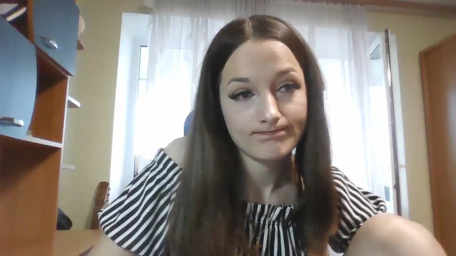 Gallery image thumbnail from AlexaRaze's myfreecams stream on, 04/11/2026, 12:06 image 5 of 20