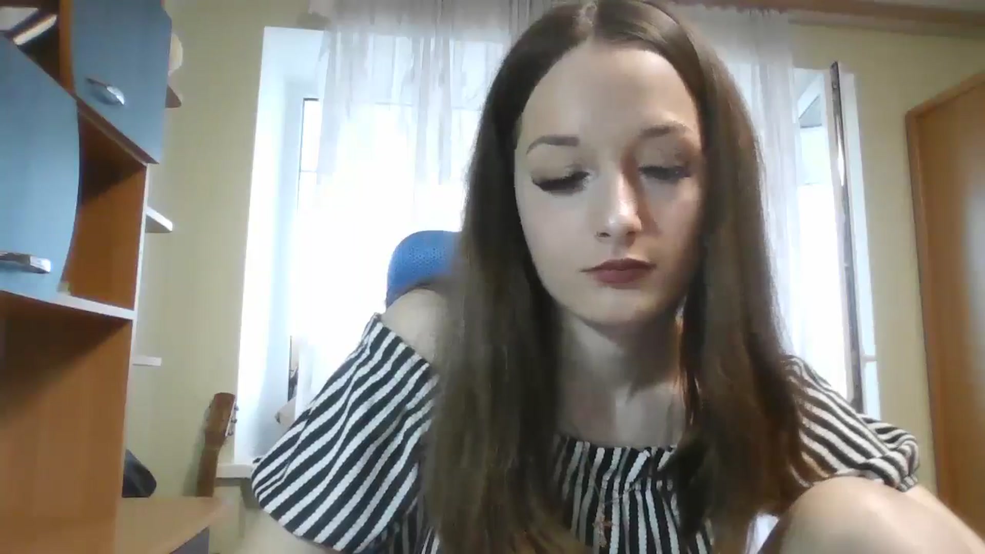 Gallery image thumbnail from AlexaRaze's myfreecams stream on, 04/11/2026, 12:06 image 8 of 20