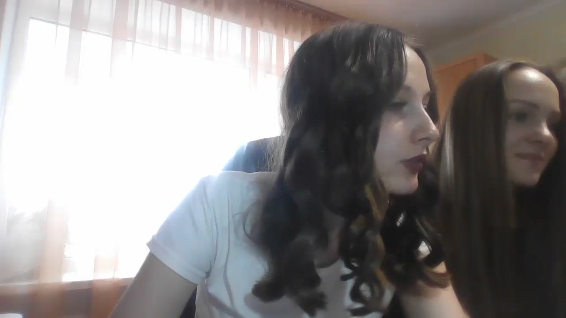 Gallery image thumbnail from AlexaRaze's myfreecams stream on, 04/13/2026, 10:08 image 2 of 20