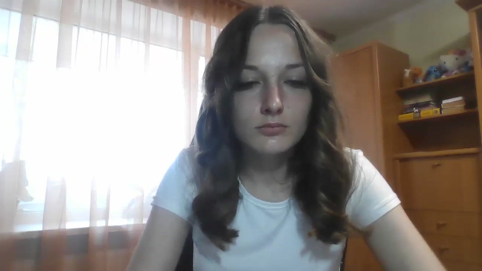 Gallery image thumbnail from AlexaRaze's myfreecams stream on, 04/13/2026, 14:32 image 13 of 20