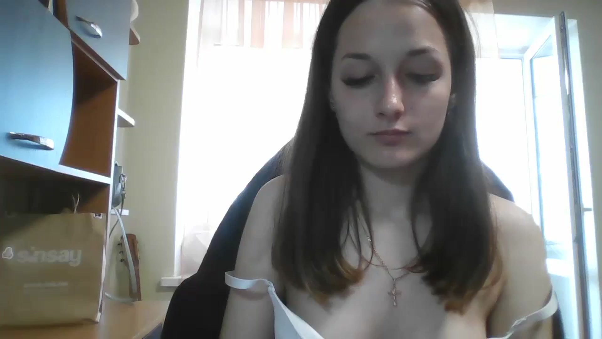 Gallery image thumbnail from AlexaRaze's myfreecams stream on, 04/29/2026, 13:12 image 3 of 20