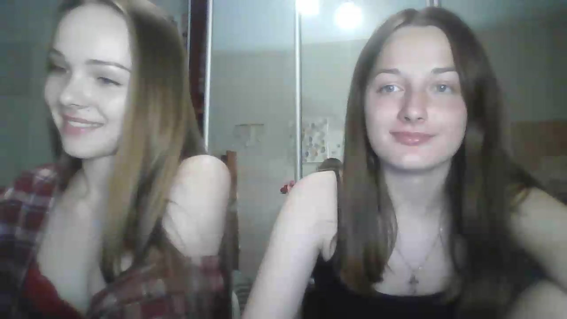 Gallery image thumbnail from AlexaRaze's myfreecams stream on, 05/07/2026, 18:33 image 13 of 20