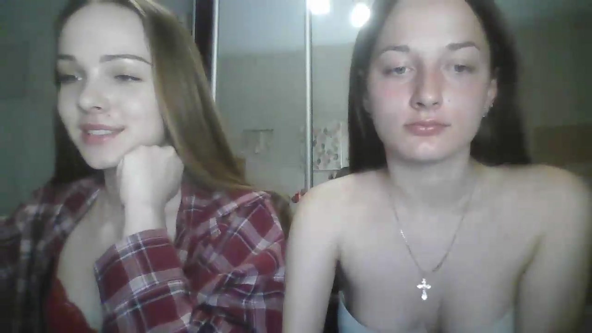Gallery image thumbnail from AlexaRaze's myfreecams stream on, 05/07/2026, 18:33 image 20 of 20