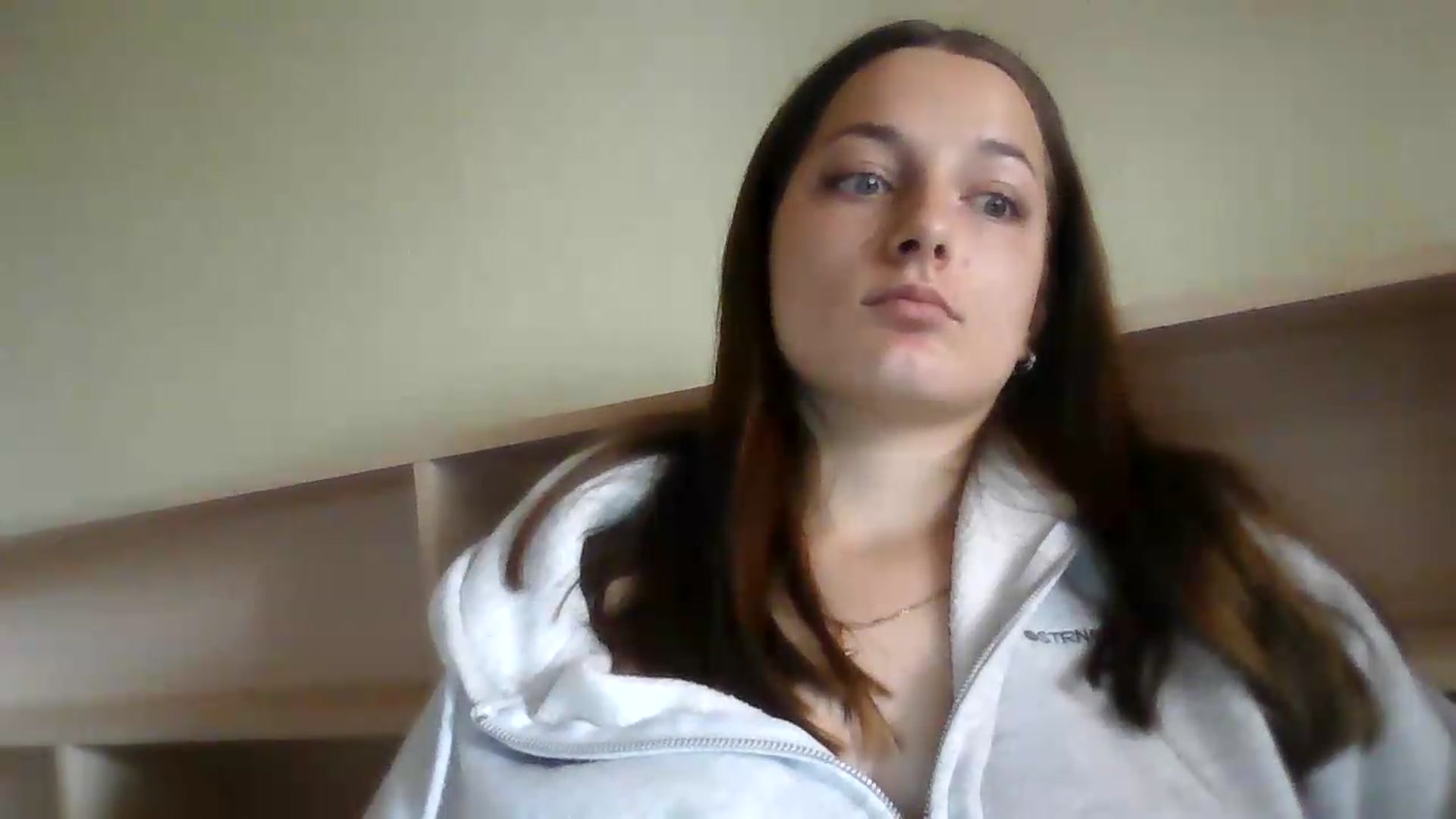 Gallery image thumbnail from AlexaRaze's myfreecams stream on, 06/04/2026, 11:24 image 18 of 20
