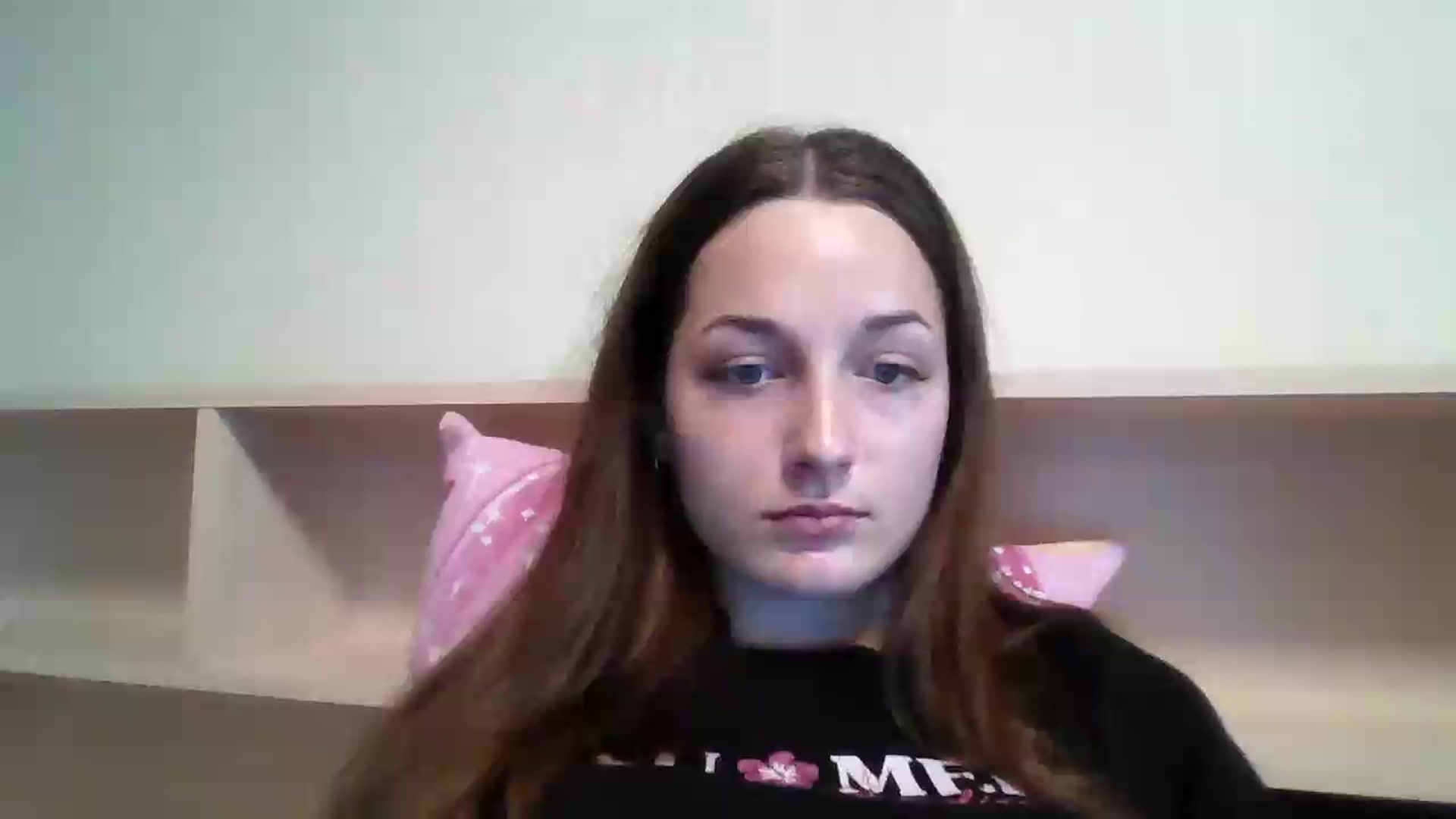 Gallery image thumbnail from AlexaRaze's myfreecams stream on, 06/09/2026, 12:27 image 19 of 20