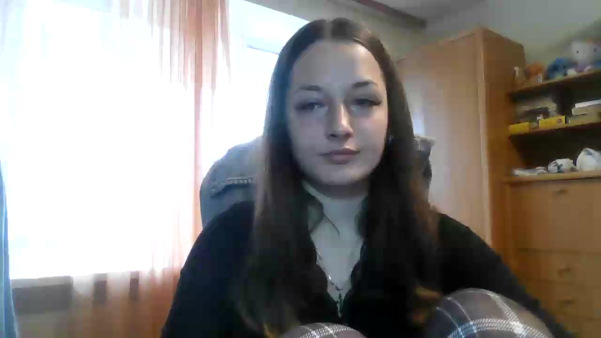 Gallery image thumbnail from AlexaRaze's myfreecams stream on, 06/16/2026, 08:08 image 12 of 20
