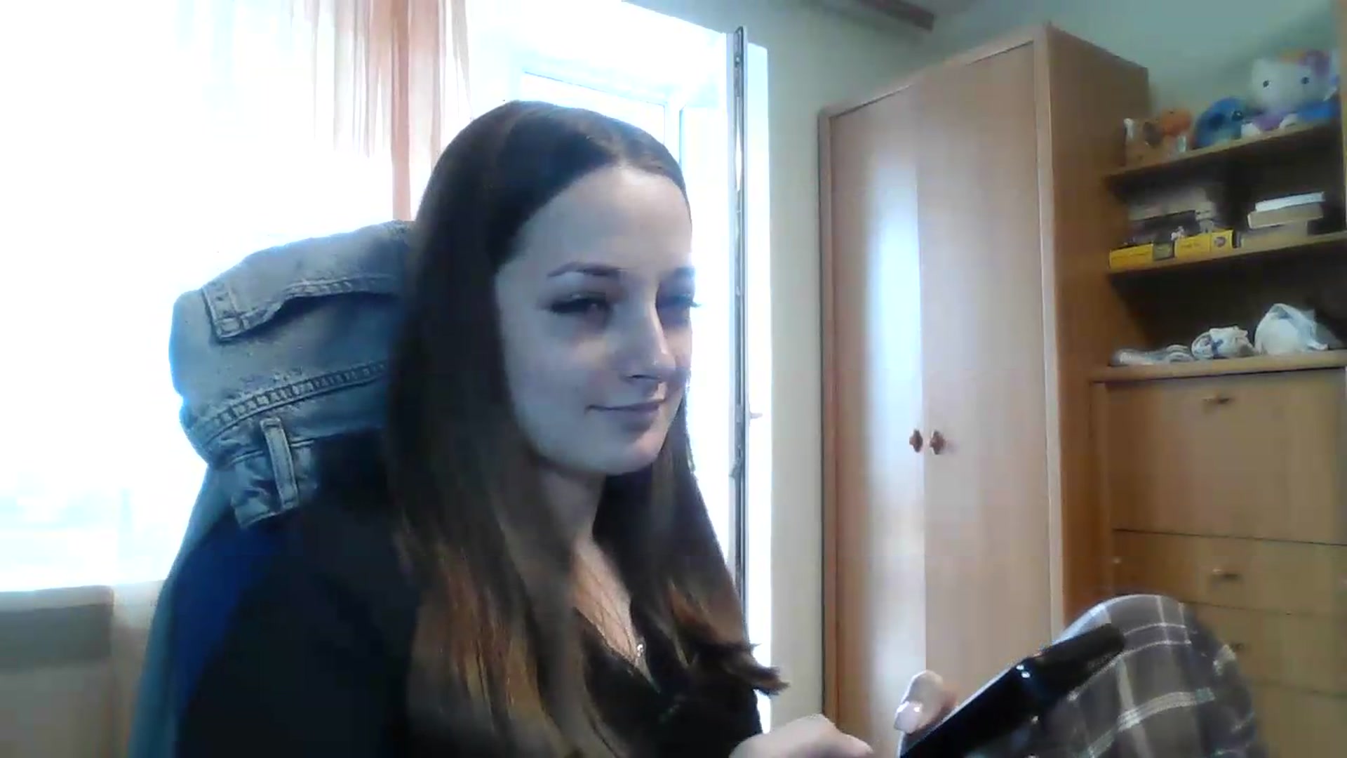 Gallery image thumbnail from AlexaRaze's myfreecams stream on, 06/16/2026, 09:09 image 2 of 20