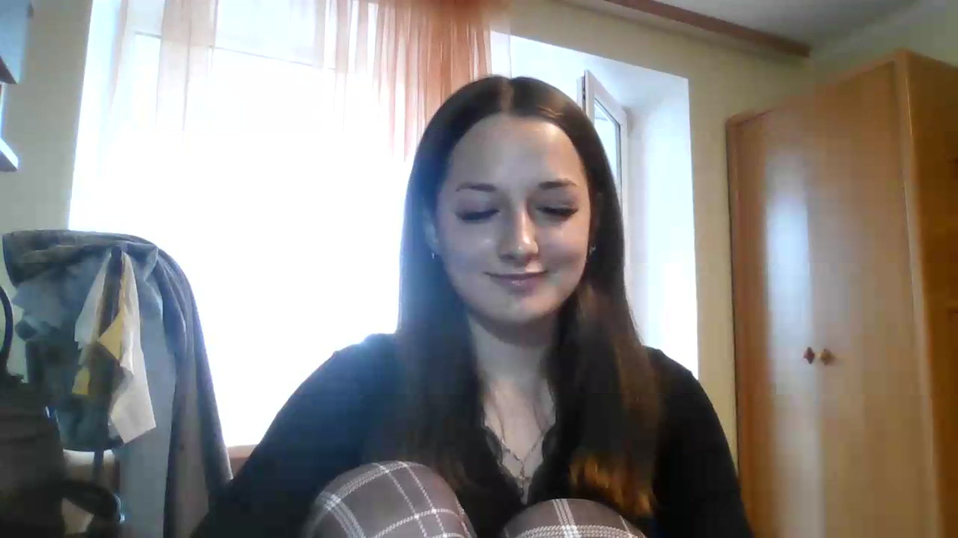Gallery image thumbnail from AlexaRaze's myfreecams stream on, 06/16/2026, 10:47 image 19 of 20