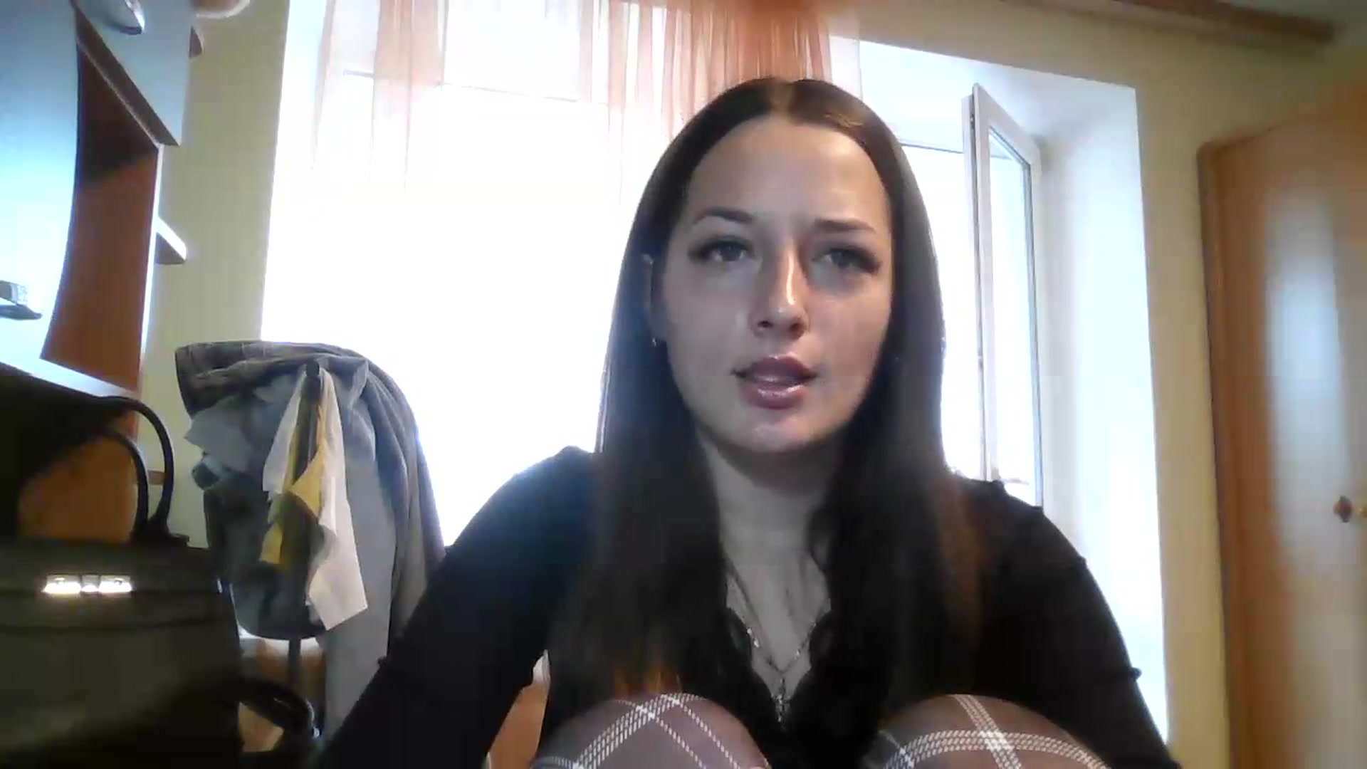 Gallery image thumbnail from AlexaRaze's myfreecams stream on, 06/16/2026, 10:47 image 12 of 20