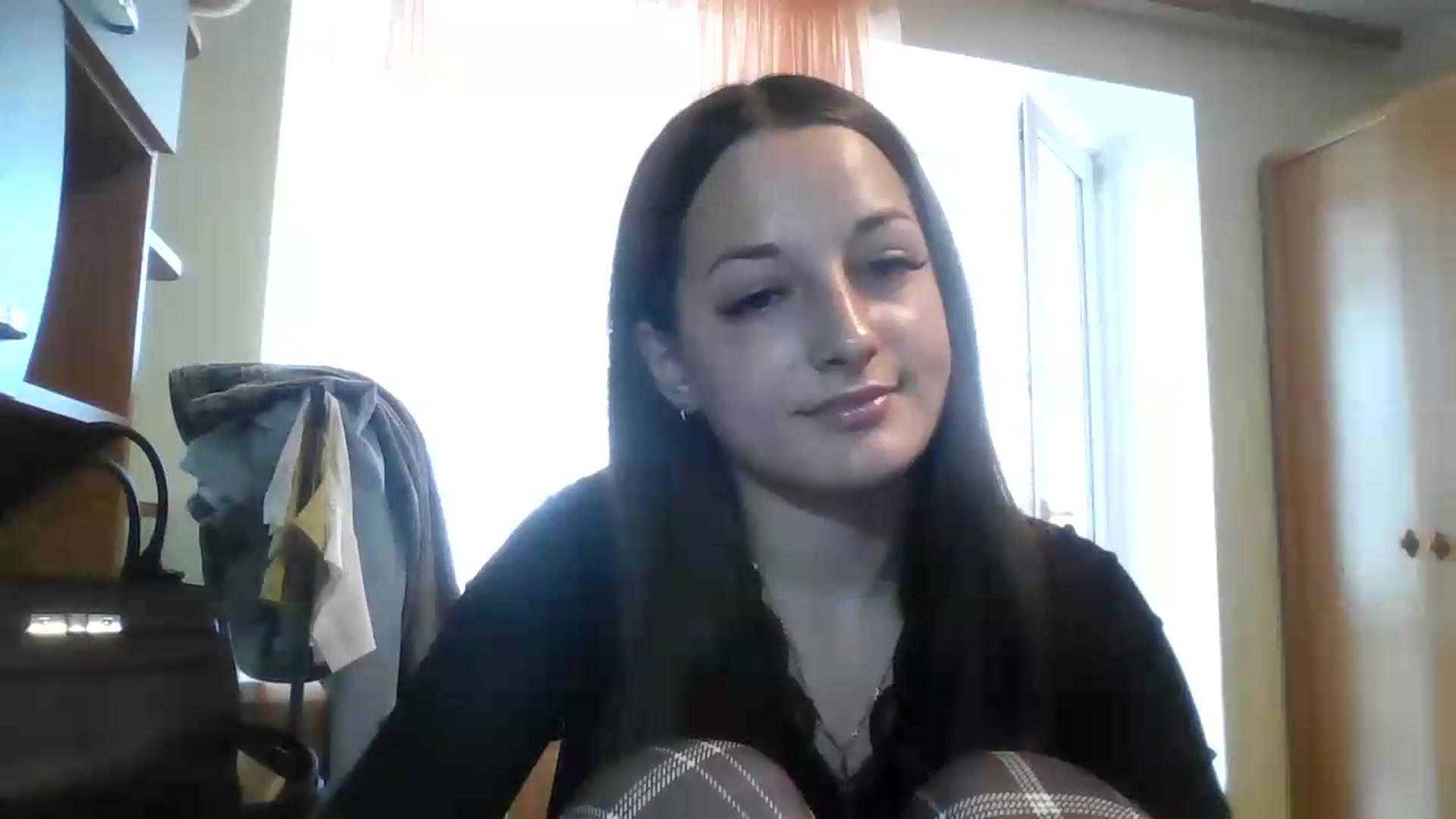Gallery image thumbnail from AlexaRaze's myfreecams stream on, 06/16/2026, 10:47 image 17 of 20