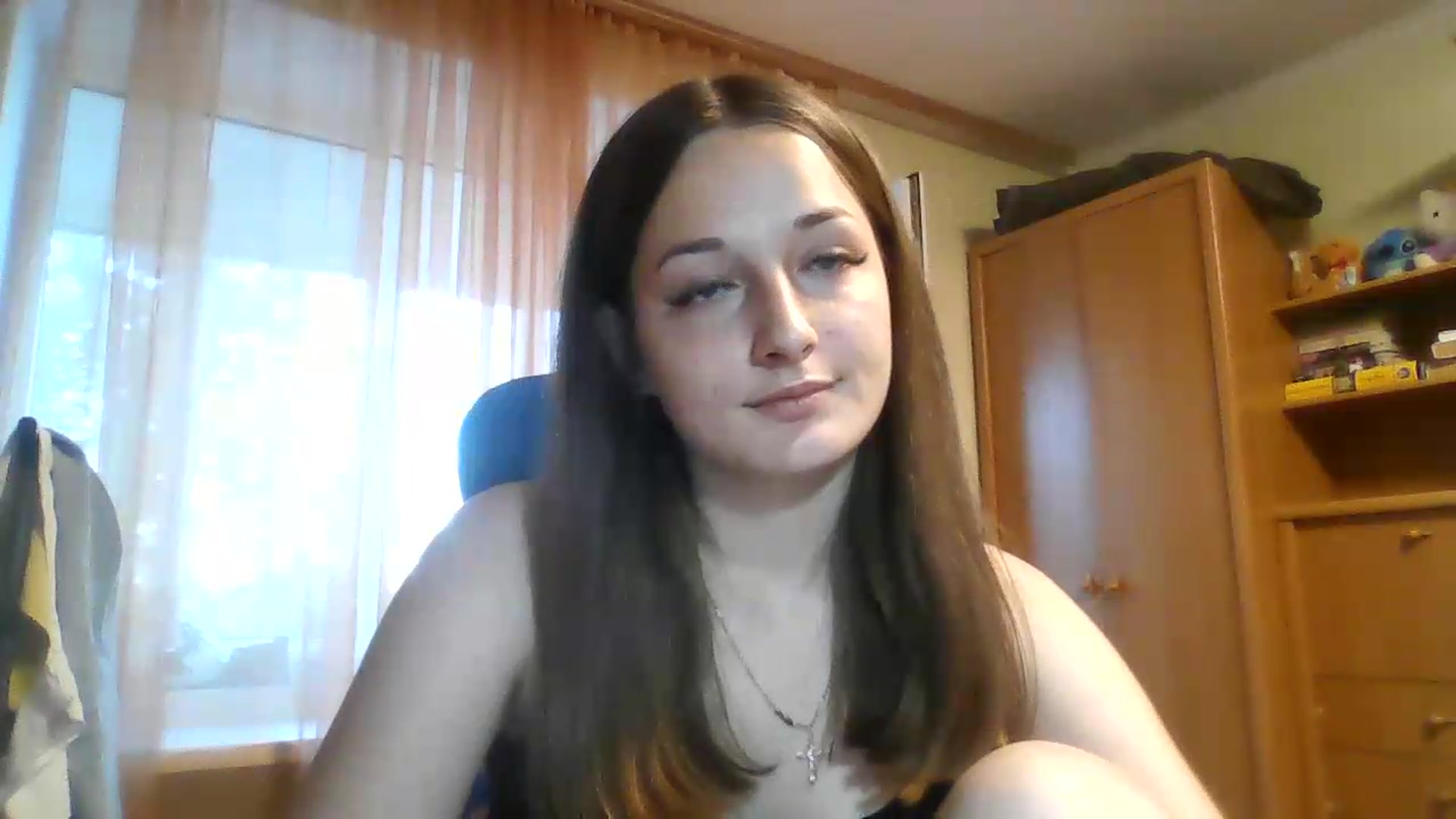 Gallery image thumbnail from AlexaRaze's myfreecams stream on, 06/18/2026, 17:25 image 2 of 20