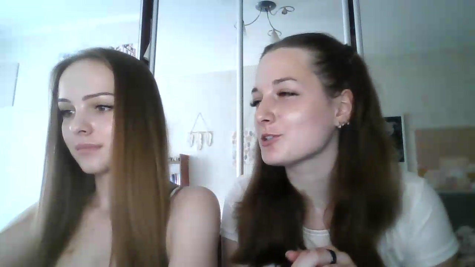 Gallery image thumbnail from AlexaRaze's myfreecams stream on, 06/22/2026, 15:17 image 7 of 20