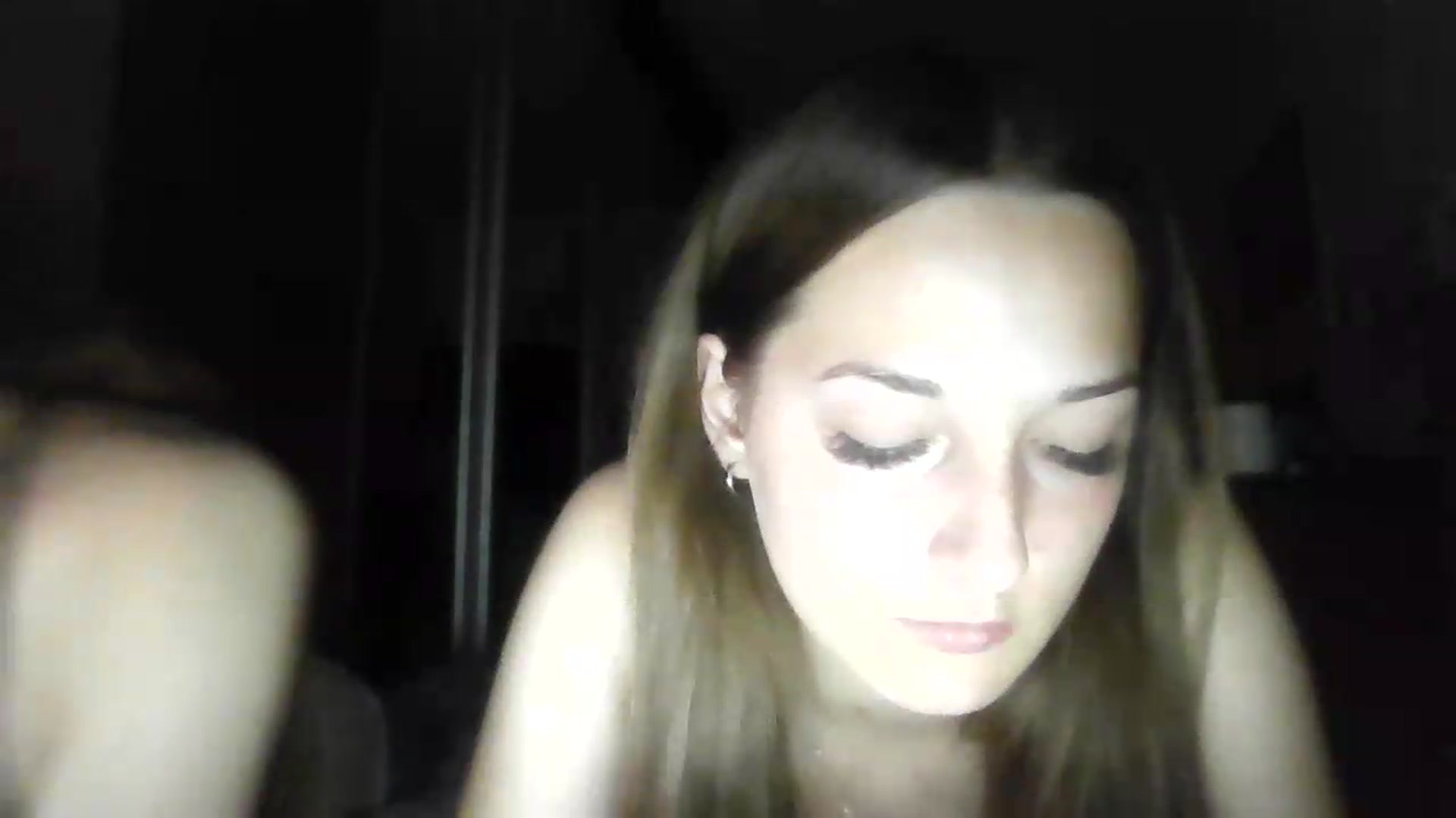 Gallery image thumbnail from AlexaRaze's myfreecams stream on, 06/25/2026, 18:46 image 15 of 20