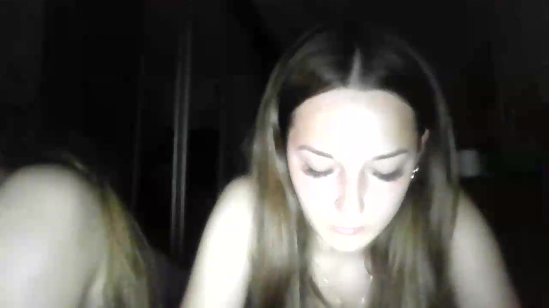 Gallery image thumbnail from AlexaRaze's myfreecams stream on, 06/25/2026, 18:46 image 18 of 20