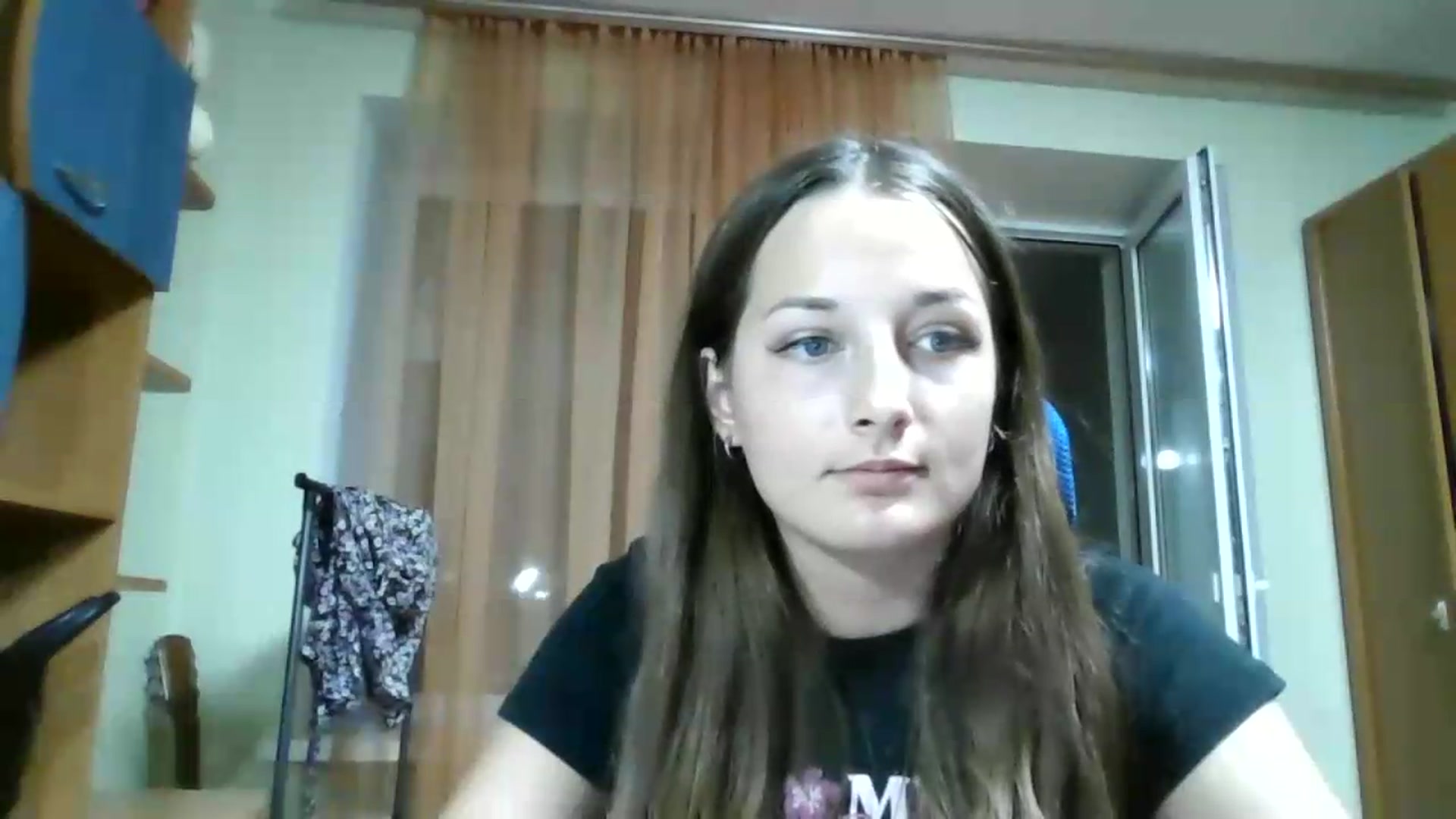 Gallery image thumbnail from AlexaRaze's myfreecams stream on, 07/06/2026, 19:15 image 16 of 20