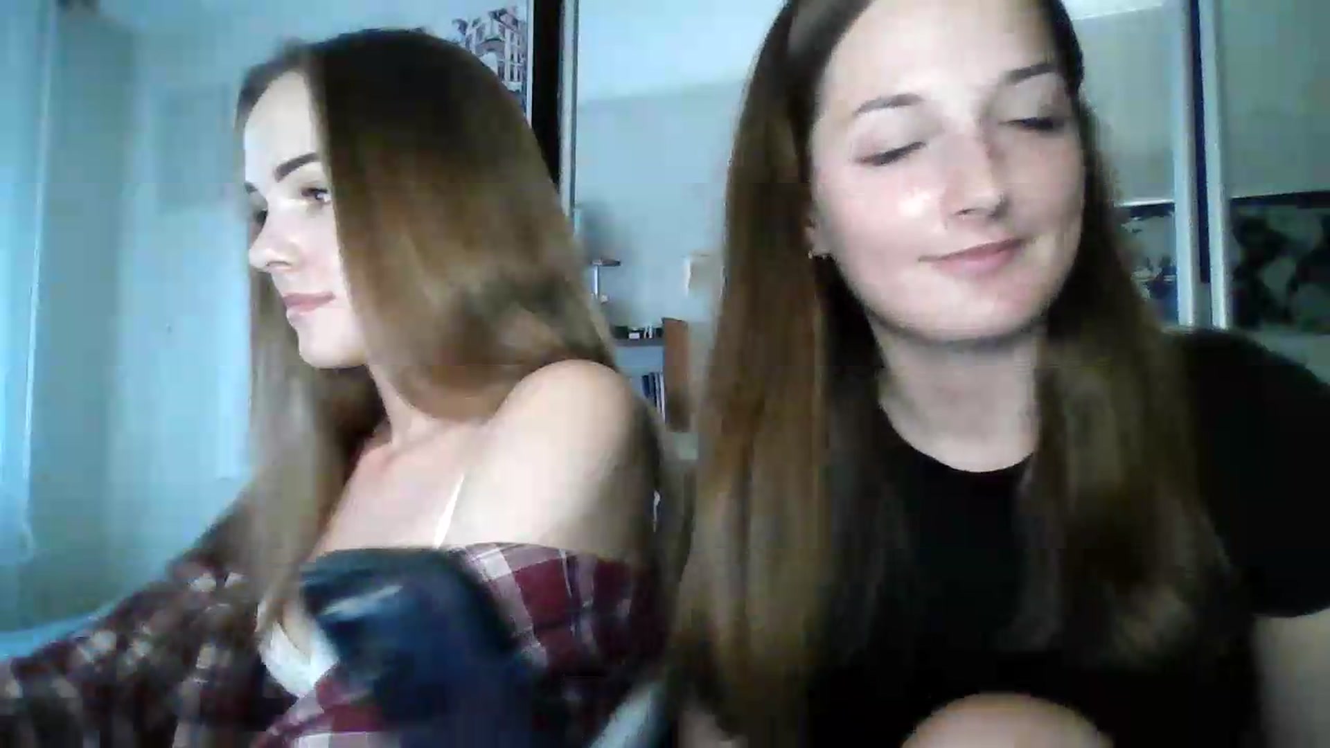 Gallery image thumbnail from AlexaRaze's myfreecams stream on, 07/08/2026, 16:36 image 20 of 20