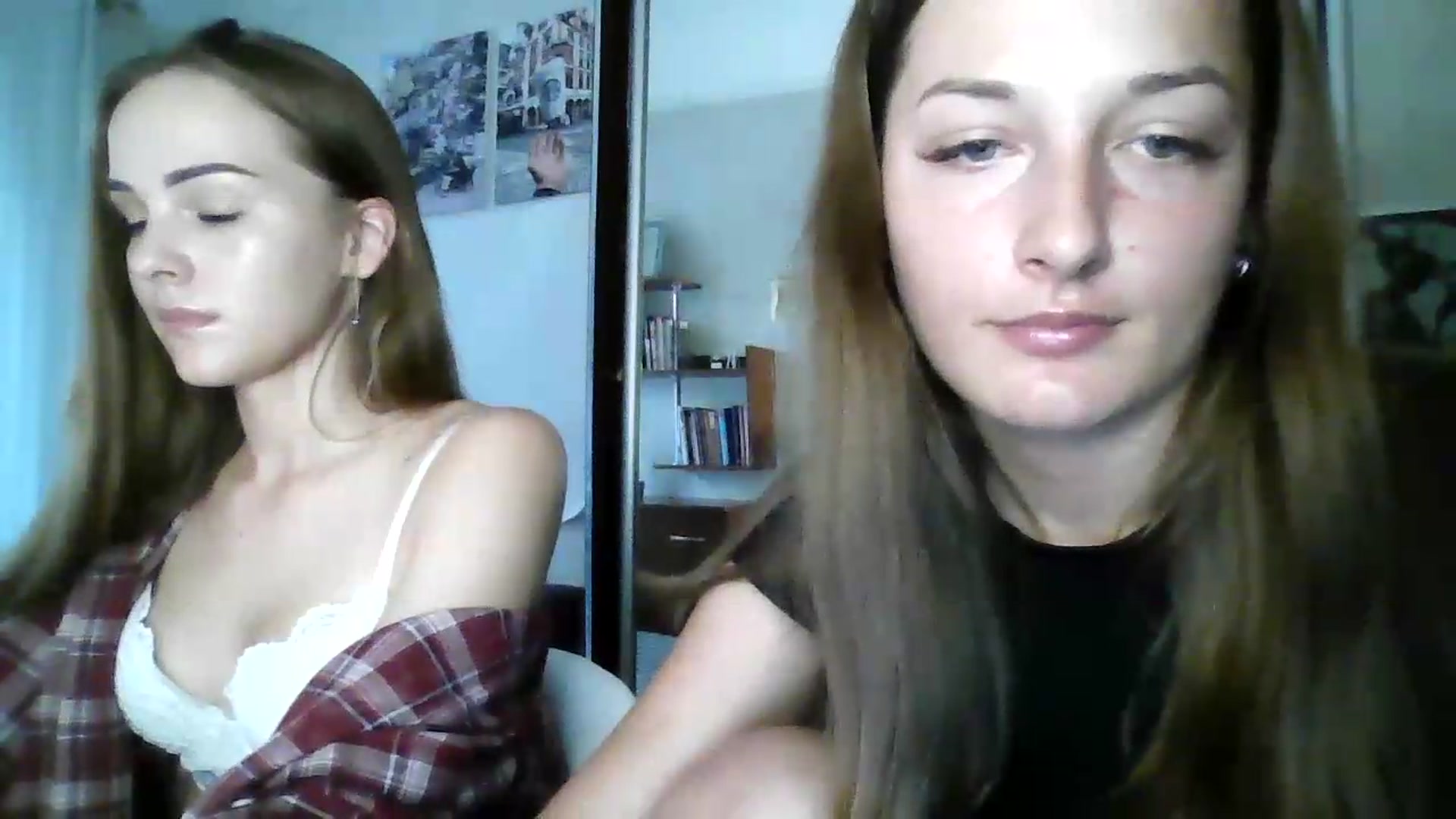 Gallery image thumbnail from AlexaRaze's myfreecams stream on, 07/08/2026, 17:02 image 18 of 20