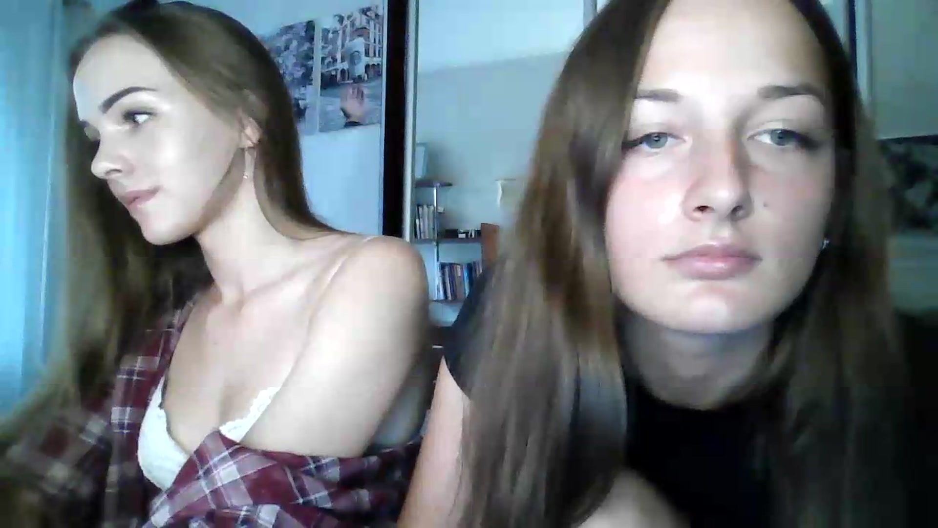 Gallery image thumbnail from AlexaRaze's myfreecams stream on, 07/08/2026, 17:02 image 9 of 20