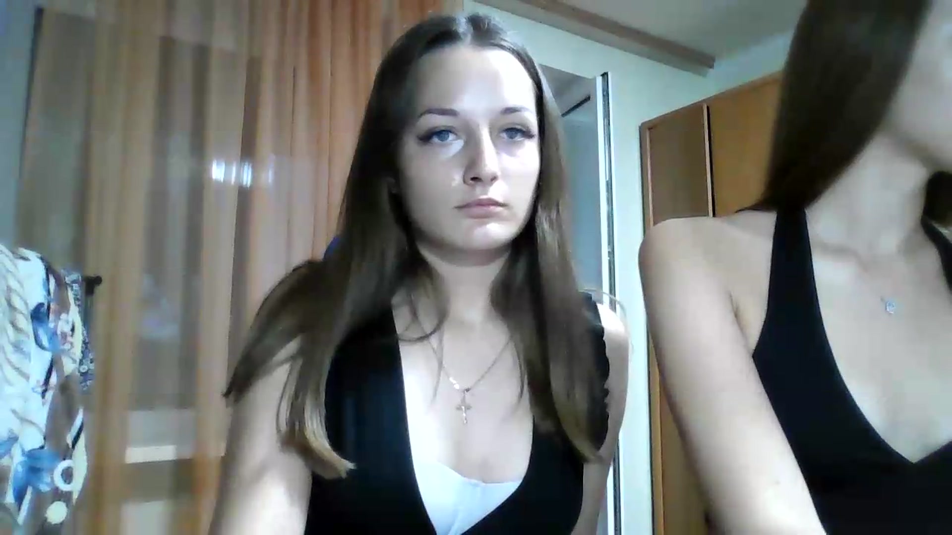 Gallery image thumbnail from AlexaRaze's myfreecams stream on, 07/10/2026, 18:27 image 14 of 20