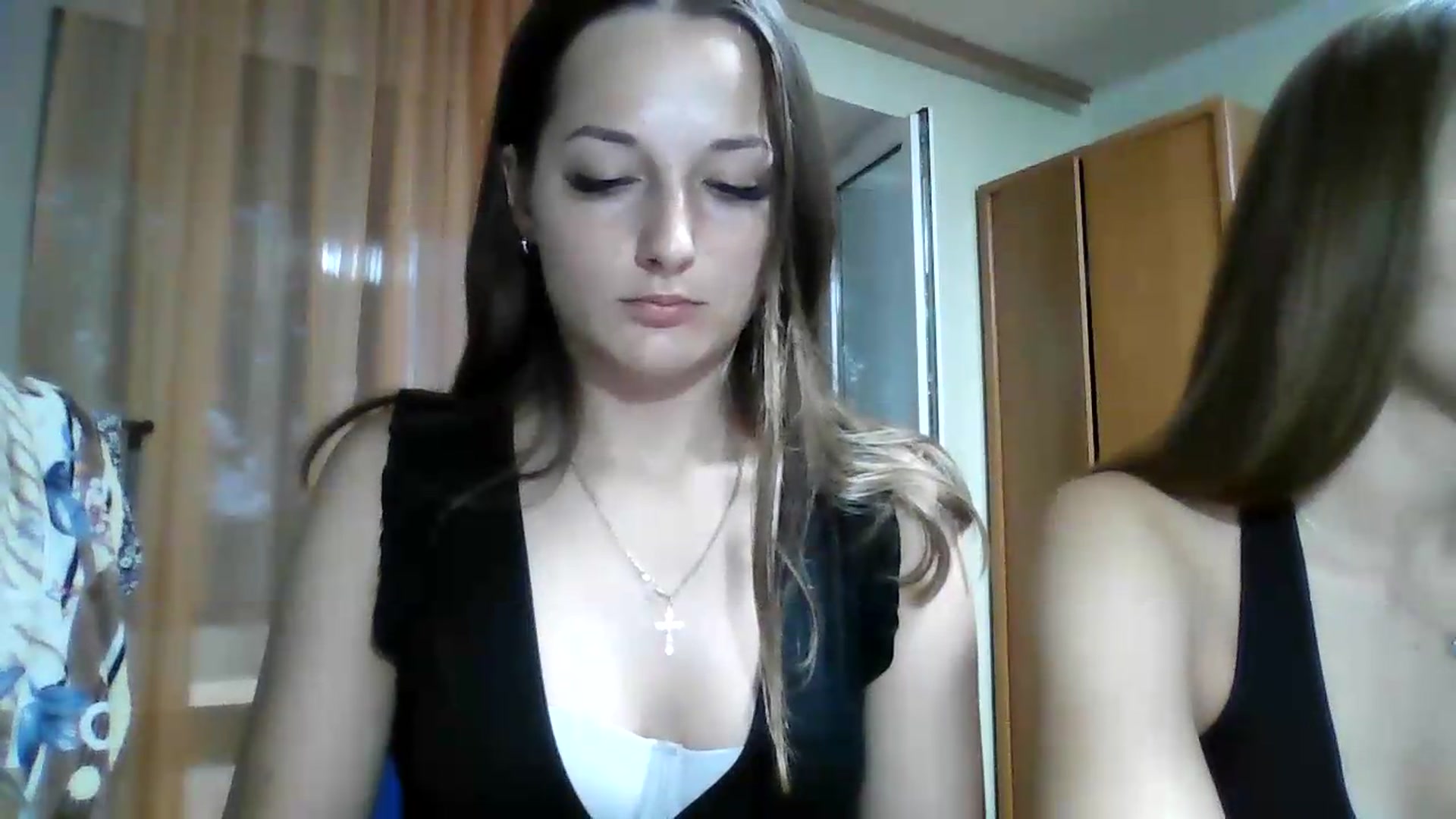 Gallery image thumbnail from AlexaRaze's myfreecams stream on, 07/10/2026, 18:27 image 11 of 20