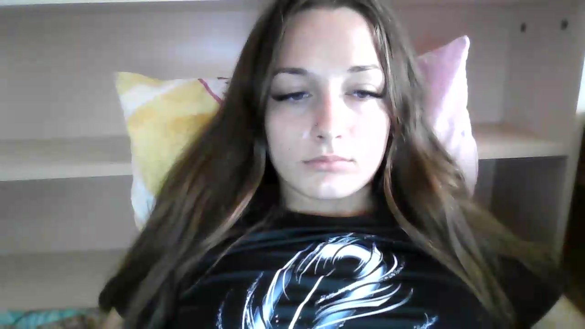 Gallery image thumbnail from AlexaRaze's myfreecams stream on, 07/16/2026, 11:37 image 3 of 20