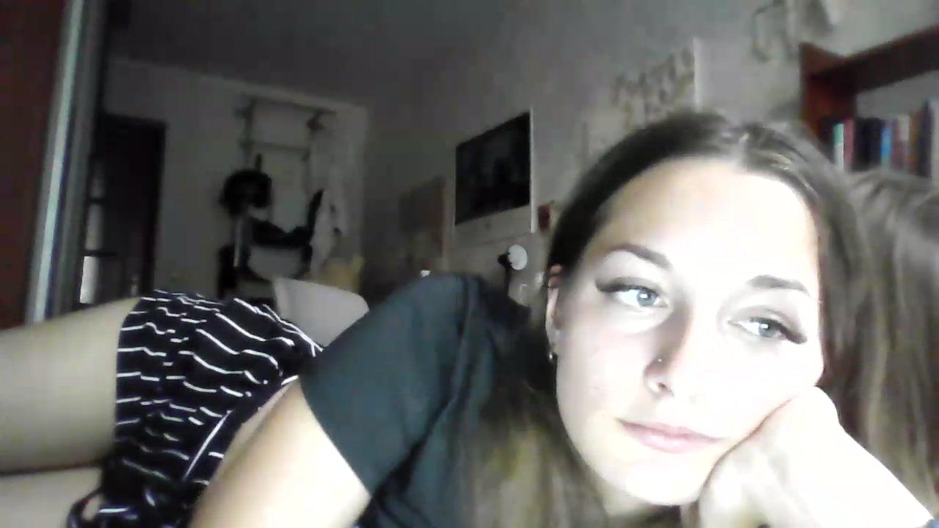 Gallery image thumbnail from AlexaRaze's myfreecams stream on, 07/16/2026, 17:40 image 3 of 20