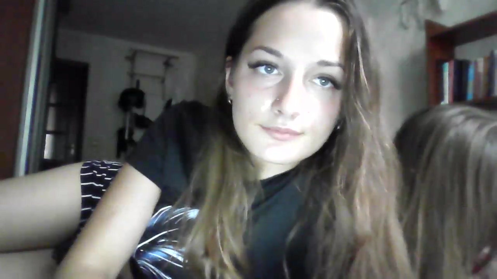 Gallery image thumbnail from AlexaRaze's myfreecams stream on, 07/16/2026, 17:40 image 2 of 20