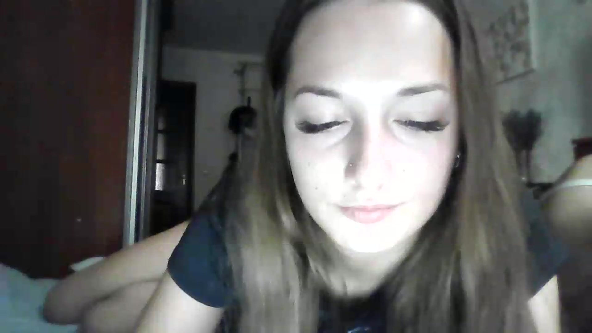 Gallery image thumbnail from AlexaRaze's myfreecams stream on, 07/16/2026, 17:40 image 19 of 20