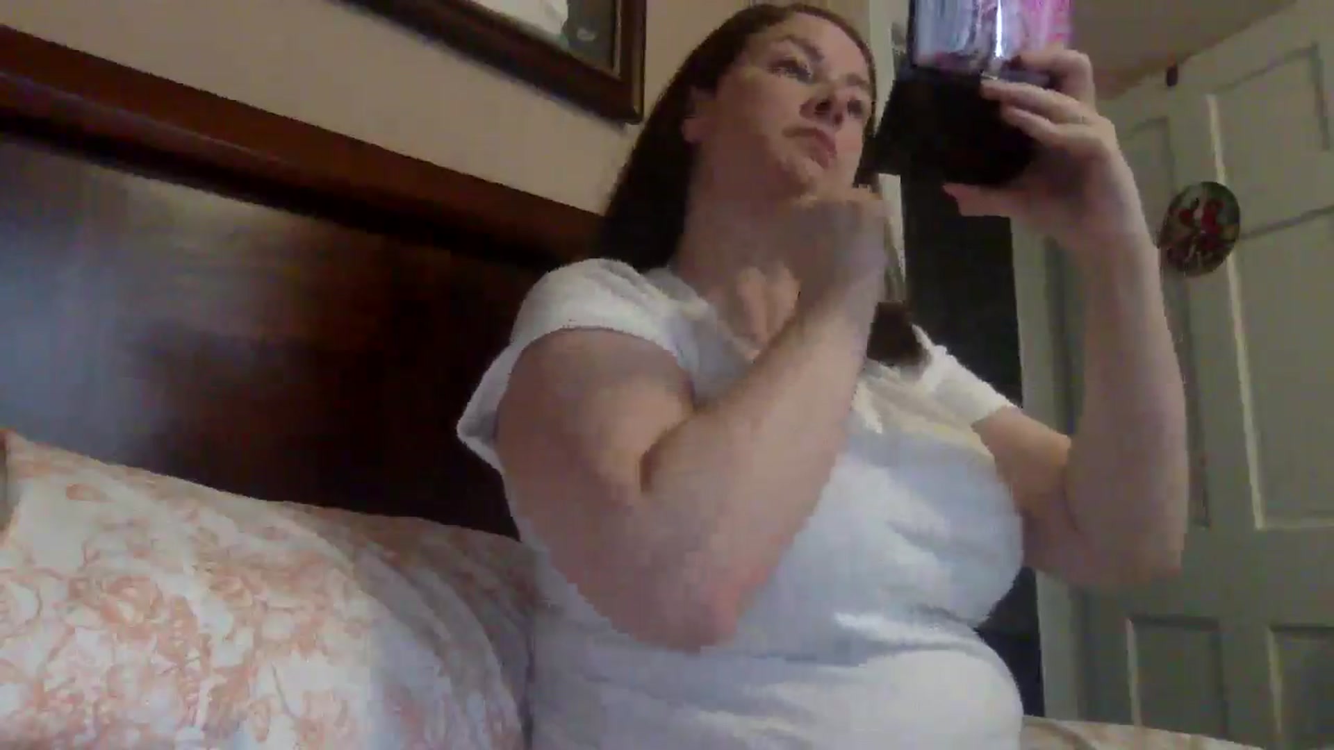Gallery image thumbnail from AlexaS67780's myfreecams stream on, 12/24/2025, 21:05 image 15 of 20