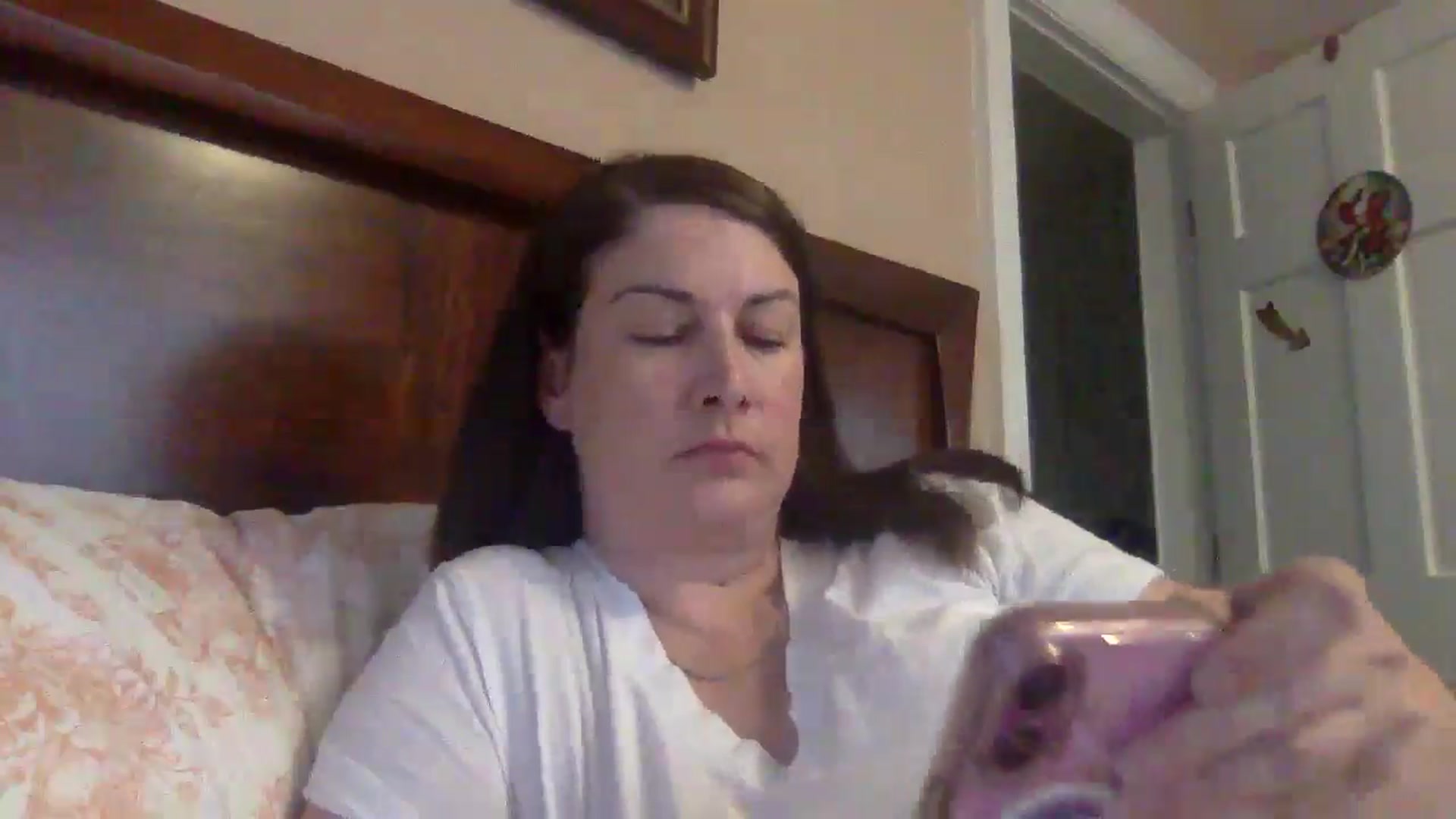 Gallery image thumbnail from AlexaS67780's myfreecams stream on, 12/24/2025, 21:05 image 6 of 20