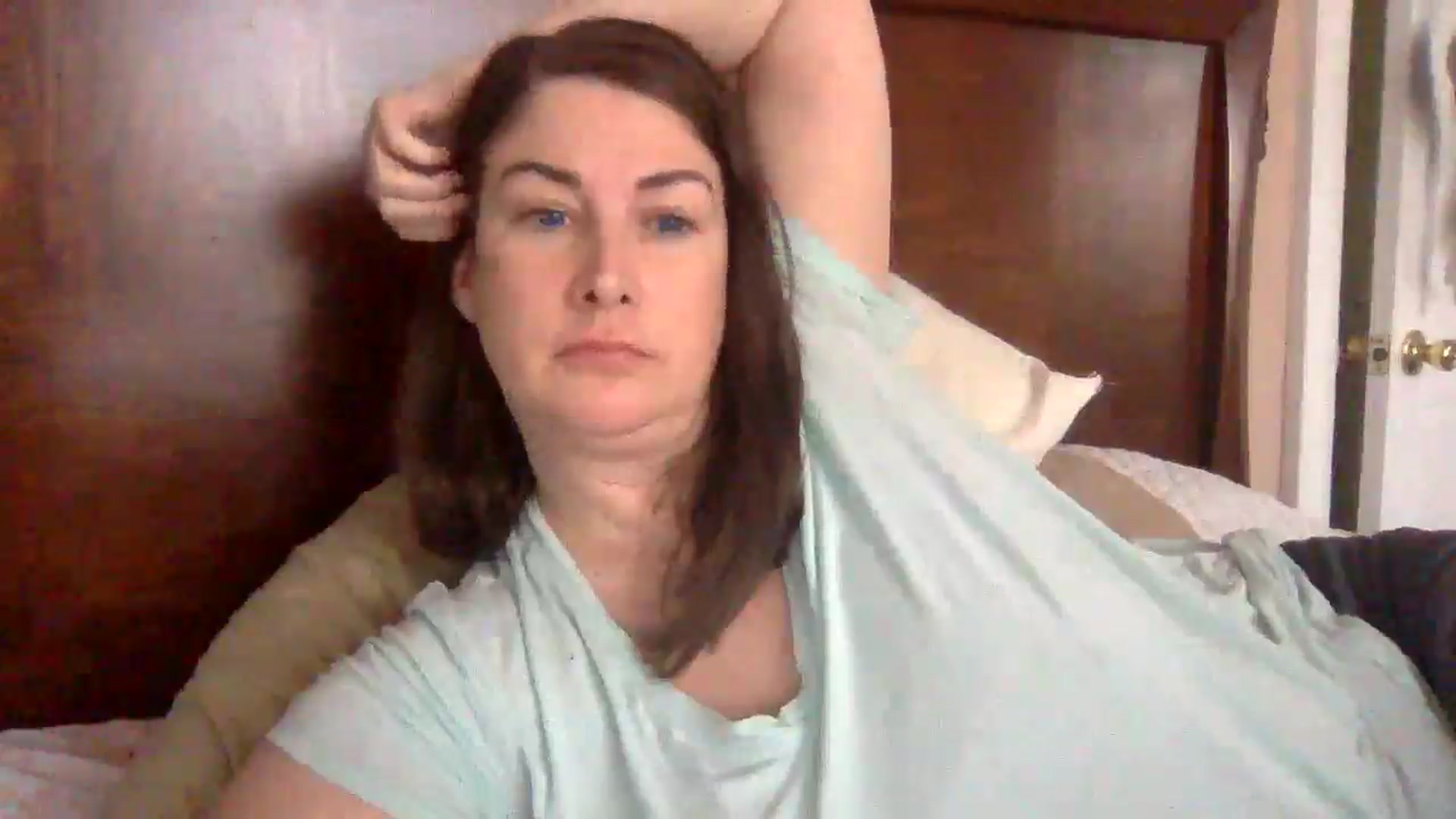 Gallery image thumbnail from AlexaS67780's myfreecams stream on, 12/30/2025, 18:38 image 16 of 20