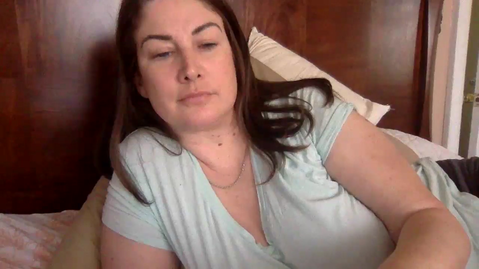 Gallery image thumbnail from AlexaS67780's myfreecams stream on, 12/30/2025, 18:38 image 20 of 20