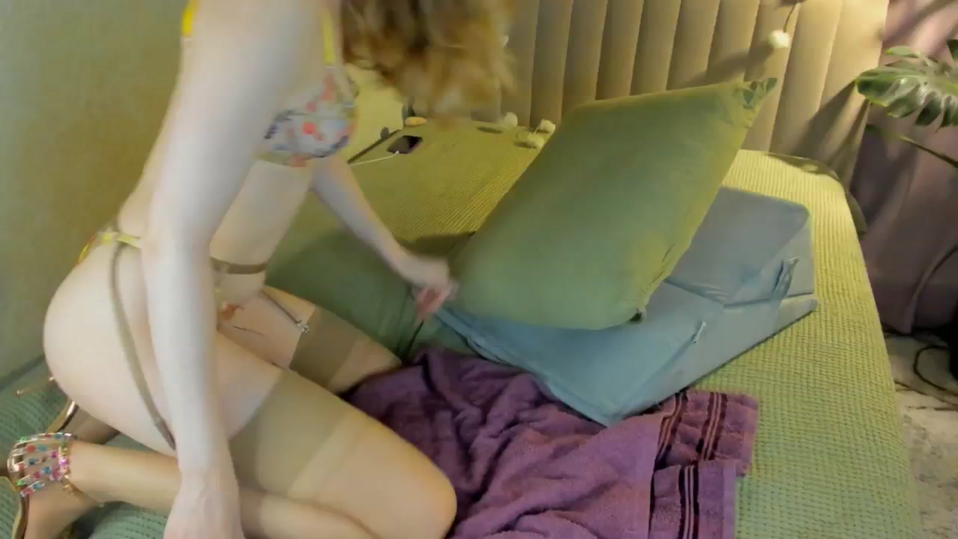 Gallery image thumbnail from AlexaShik's myfreecams stream on, 02/21/2026, 22:17 image 4 of 20