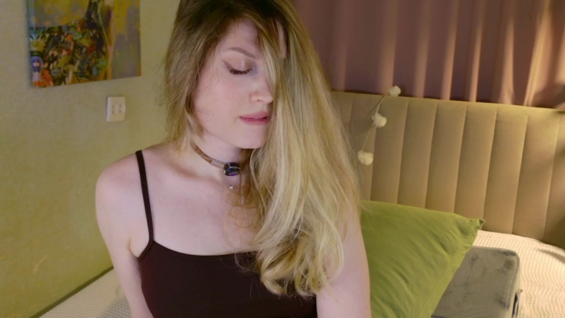 Gallery image thumbnail from AlexaShik's myfreecams stream on, 02/28/2026, 23:29 image 10 of 20