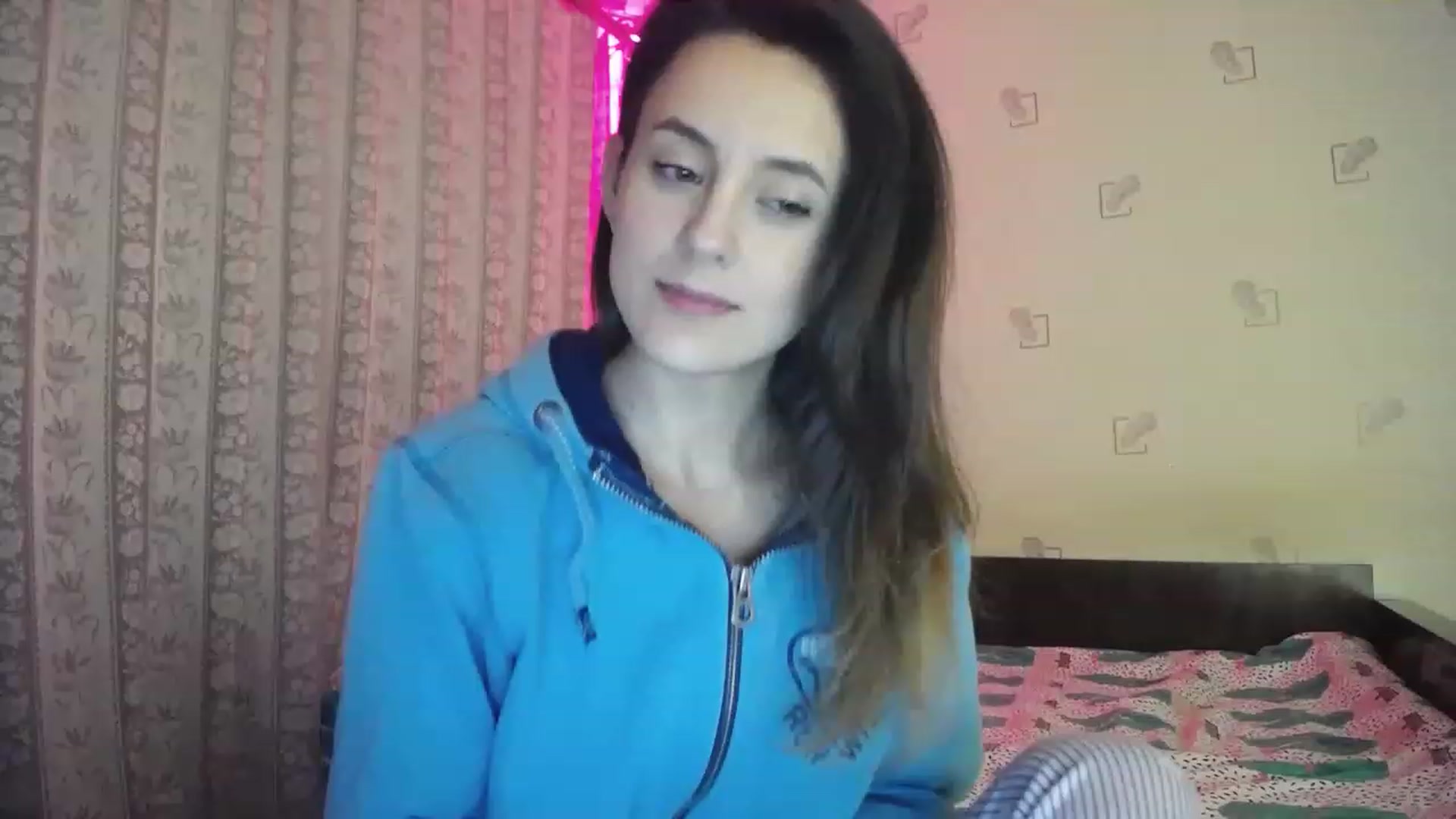 Gallery image thumbnail from Alexa_Floret's myfreecams stream on, 03/08/2023, 18:33 image 16 of 20