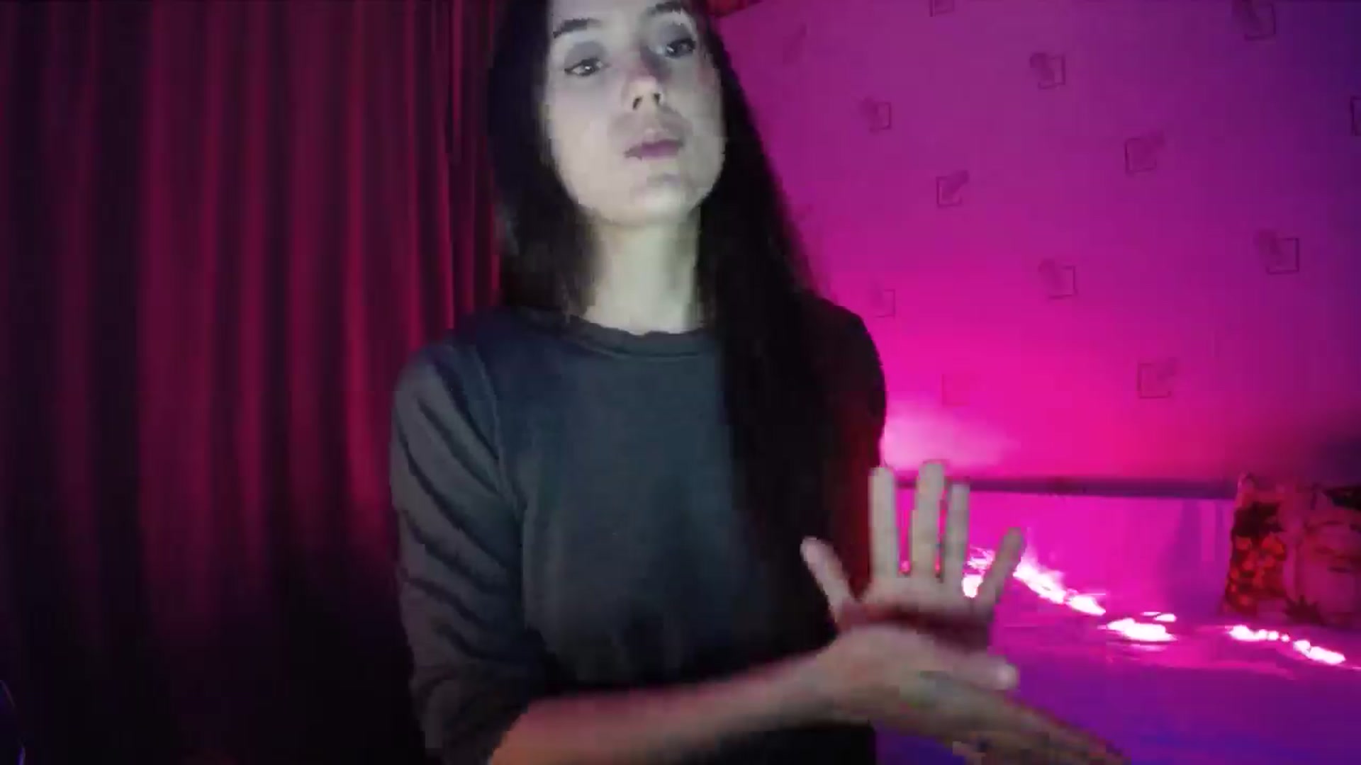 Gallery image thumbnail from Alexa_Floret's myfreecams stream on, 09/01/2024, 19:13 image 20 of 20