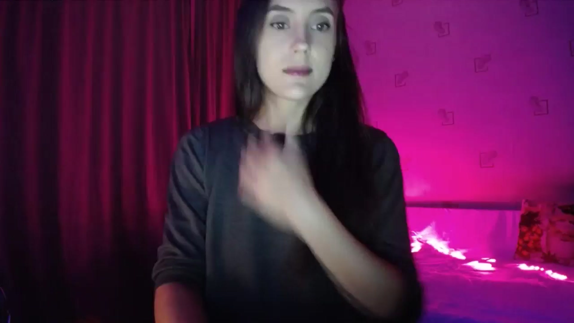 Gallery image thumbnail from Alexa_Floret's myfreecams stream on, 09/01/2024, 19:13 image 19 of 20