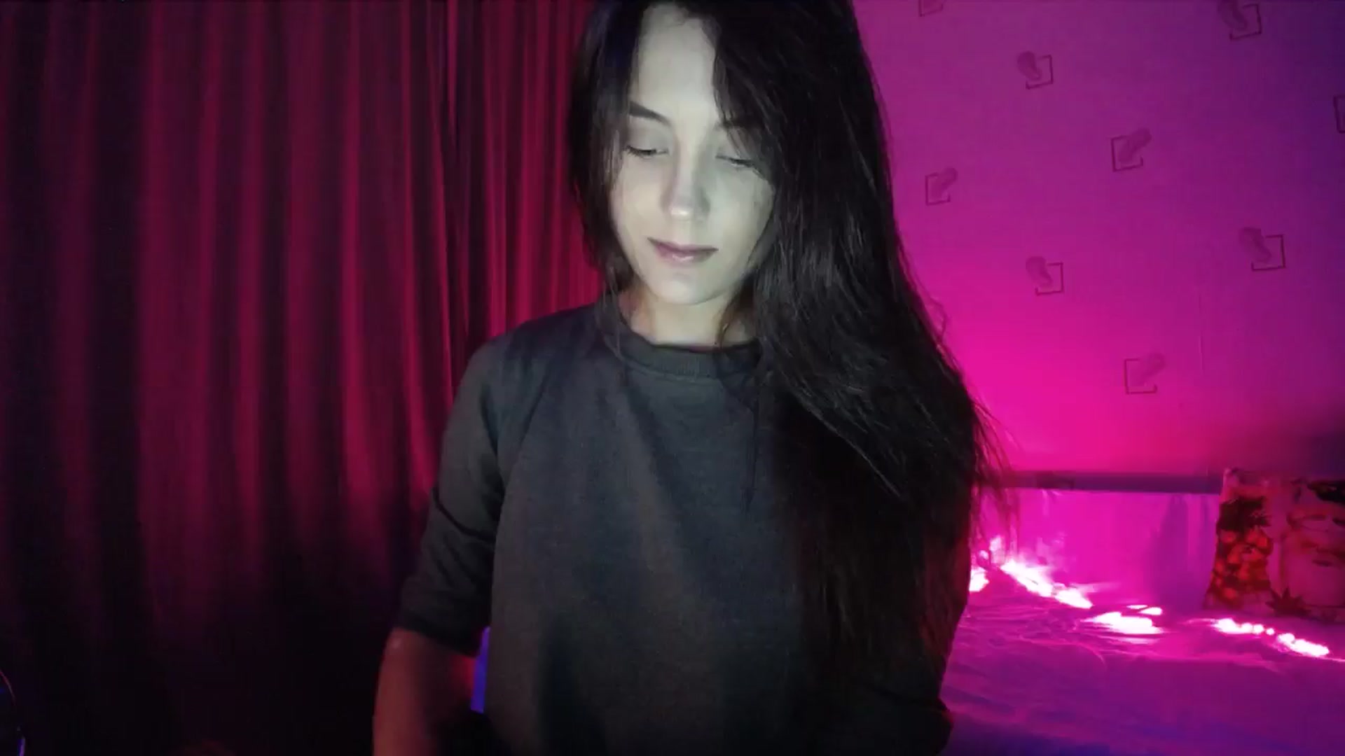 Gallery image thumbnail from Alexa_Floret's myfreecams stream on, 09/01/2024, 19:13 image 7 of 20