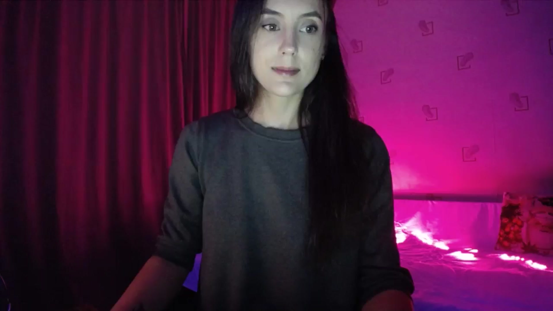 Gallery image thumbnail from Alexa_Floret's myfreecams stream on, 09/01/2024, 19:13 image 14 of 20